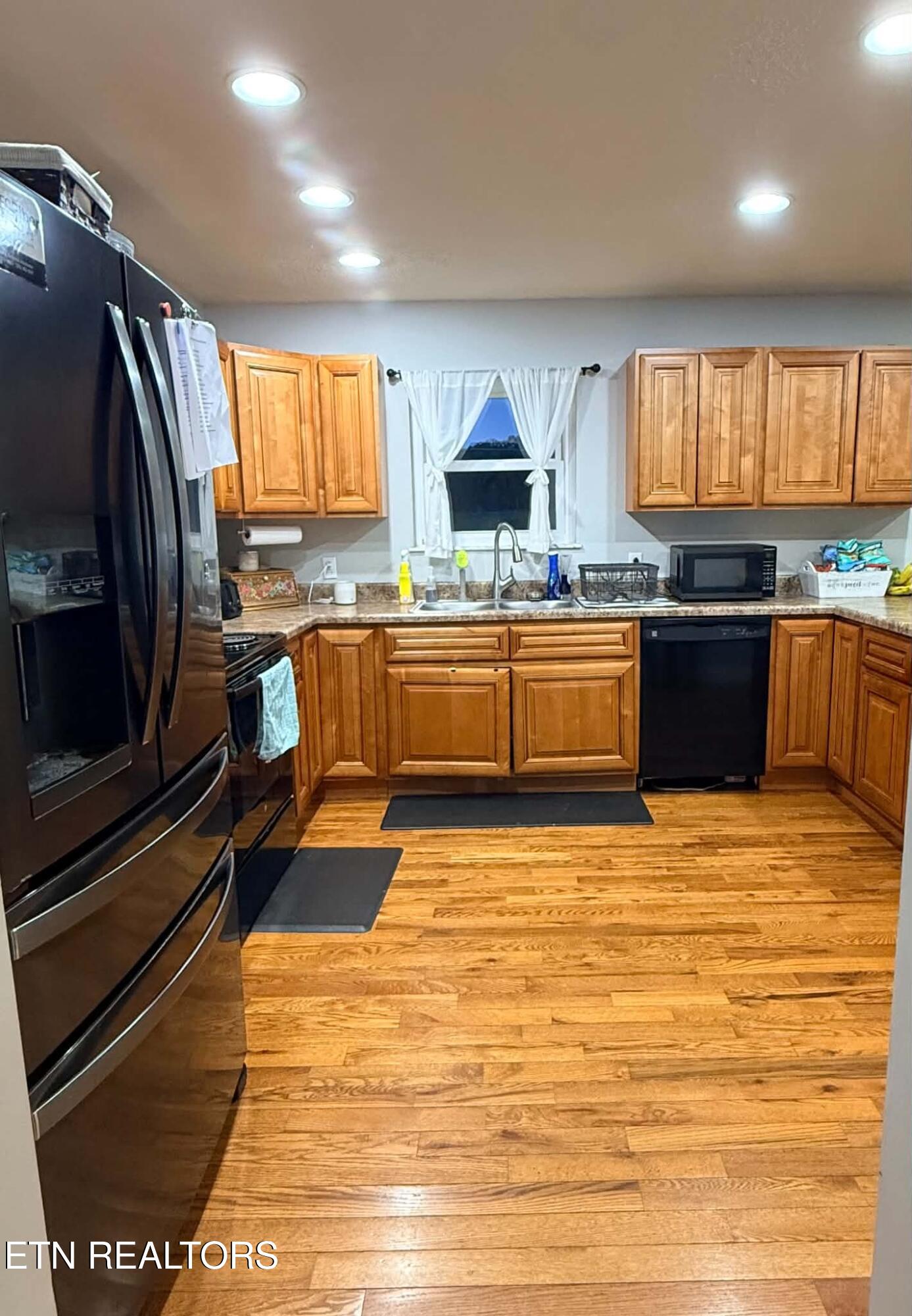 212 Norfolk Circle Harrogate TN 37752