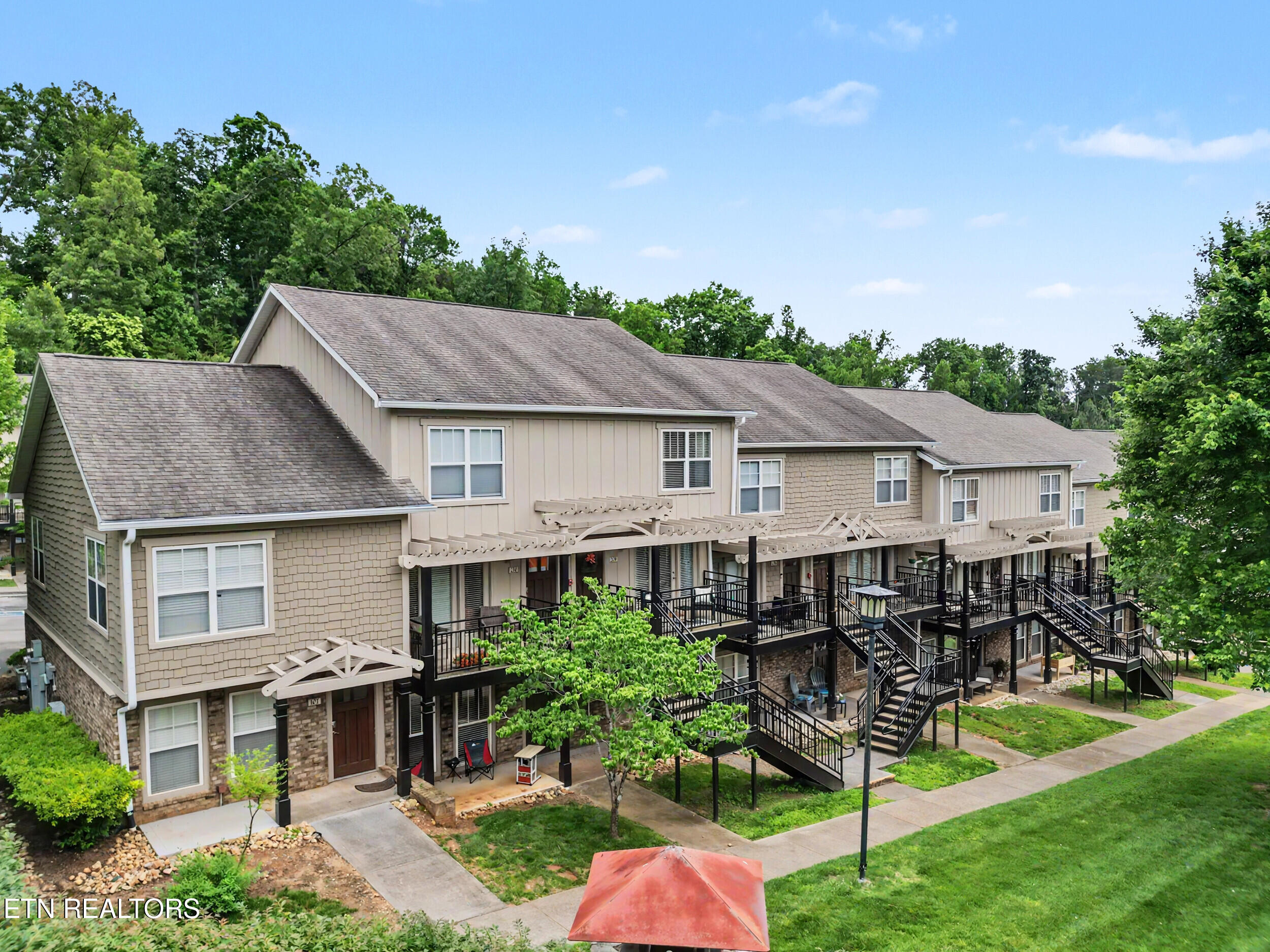 3915 Cherokee Woods Way Knoxville TN 37920