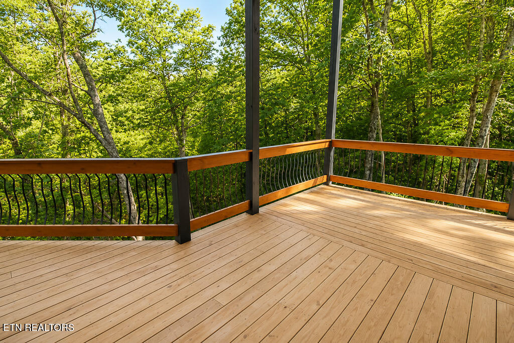 1308 N Oak Court Sevierville TN 37876