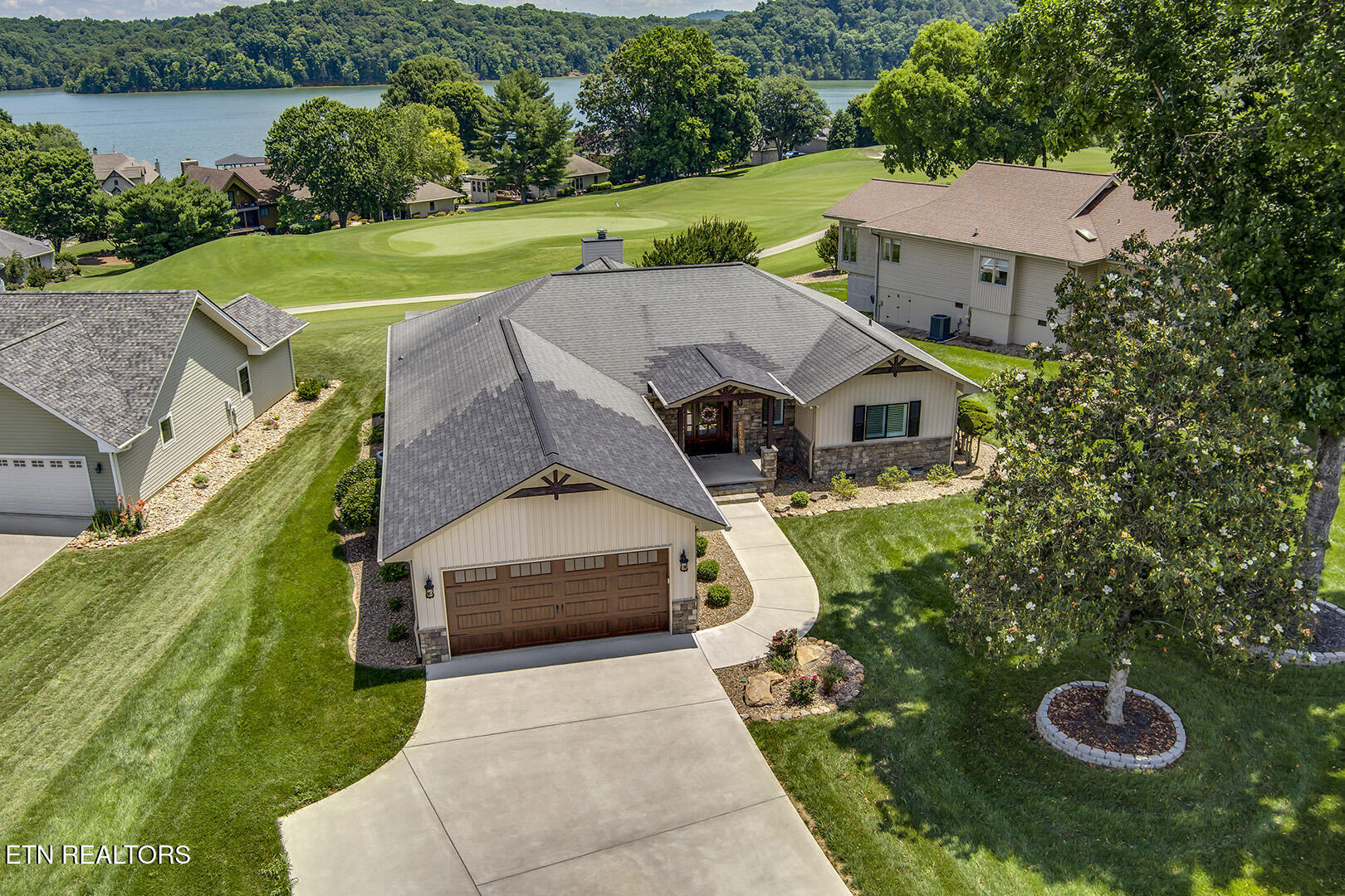 217 Tooweka Lane Loudon TN 37774