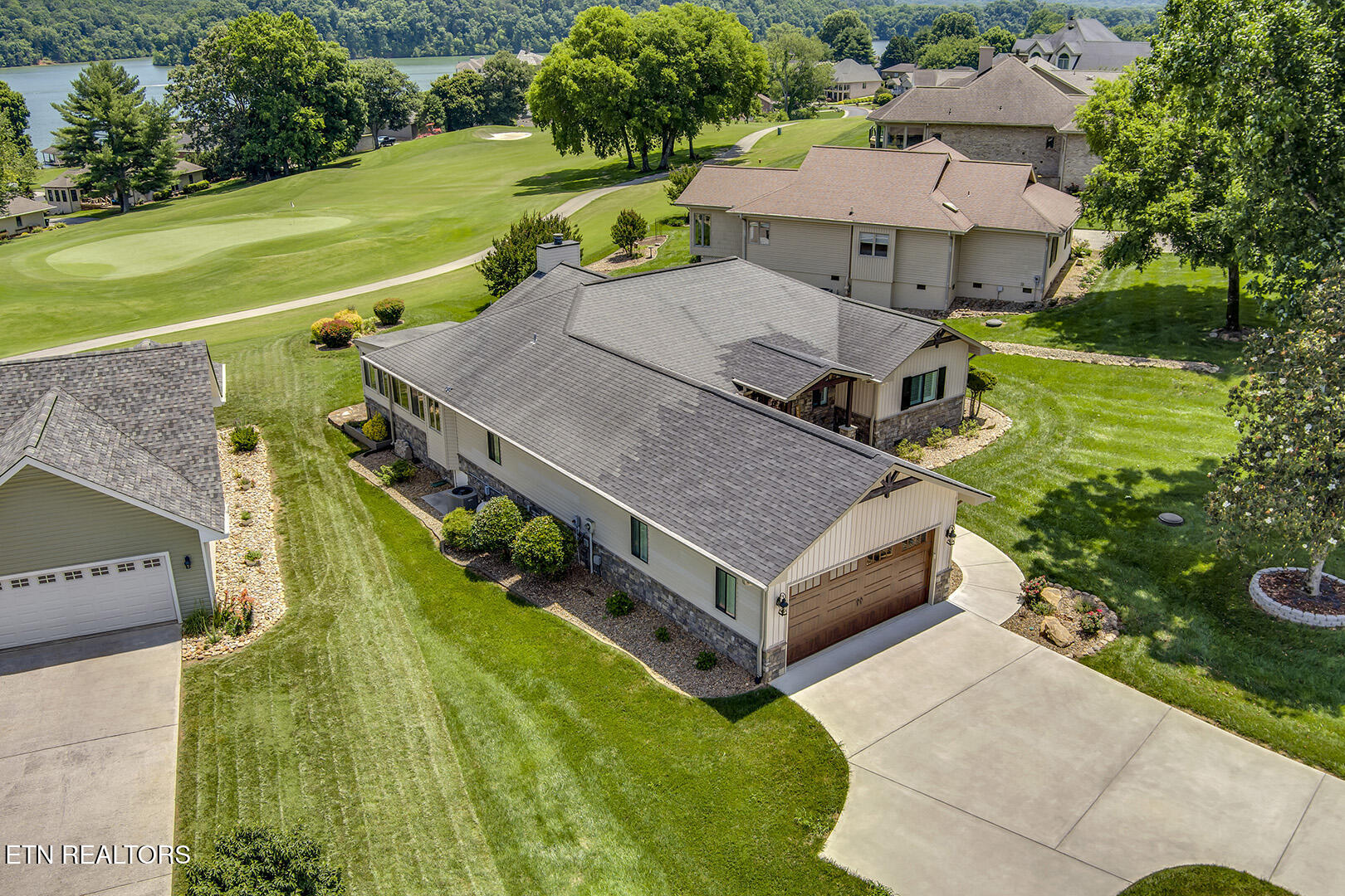 217 Tooweka Lane Loudon TN 37774