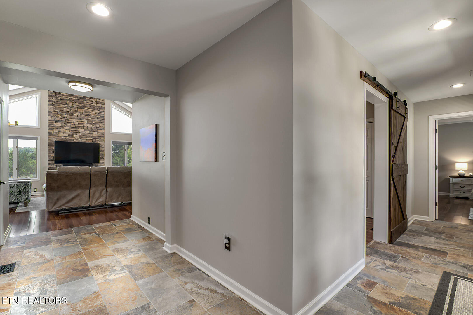 217 Tooweka Lane Loudon TN 37774