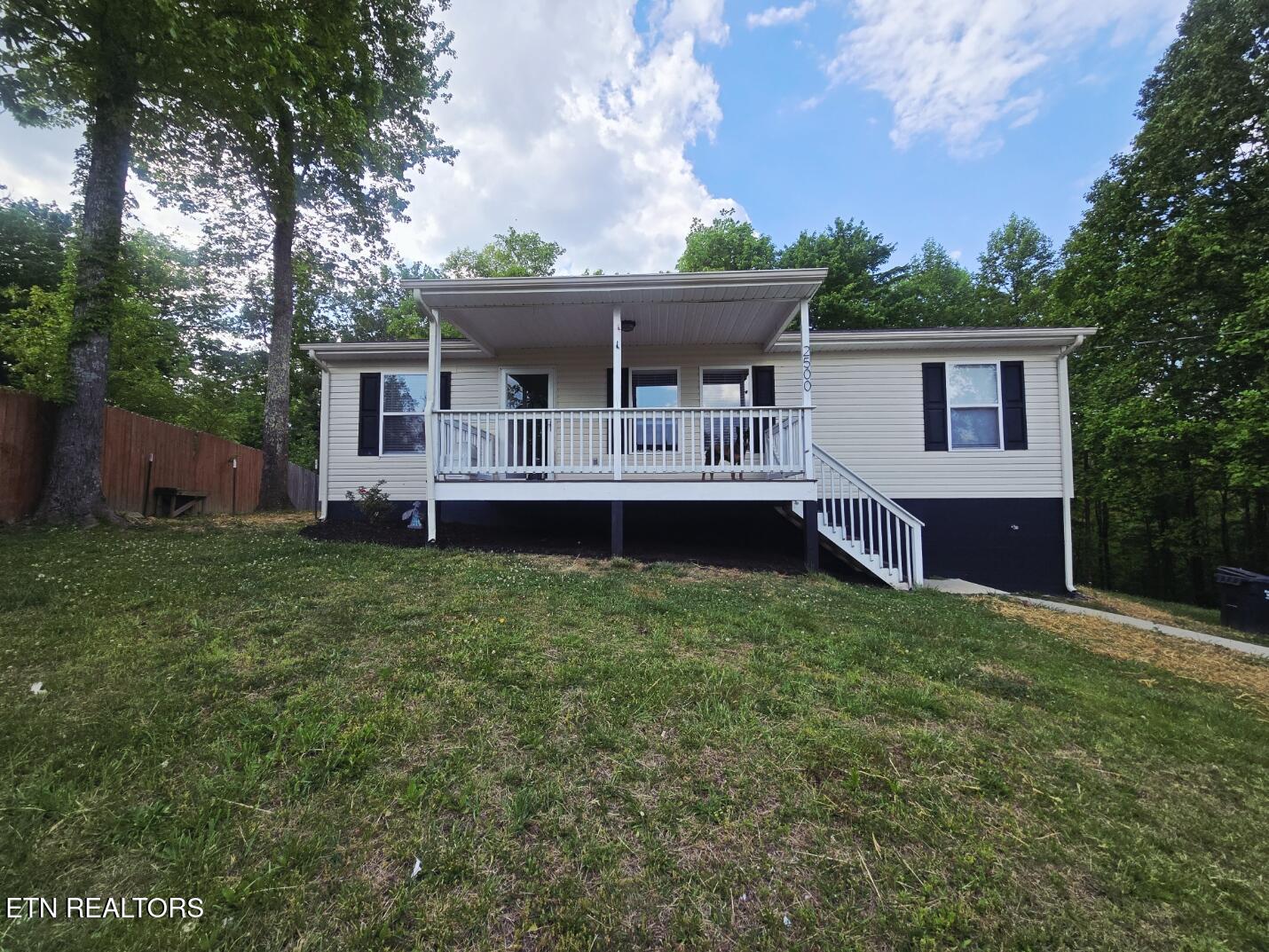 2500 Cherry Fork Road Helenwood TN 37755