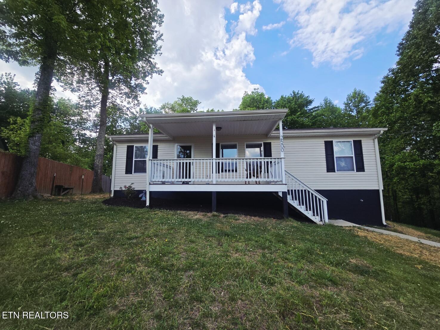 2500 Cherry Fork Road Helenwood TN 37755