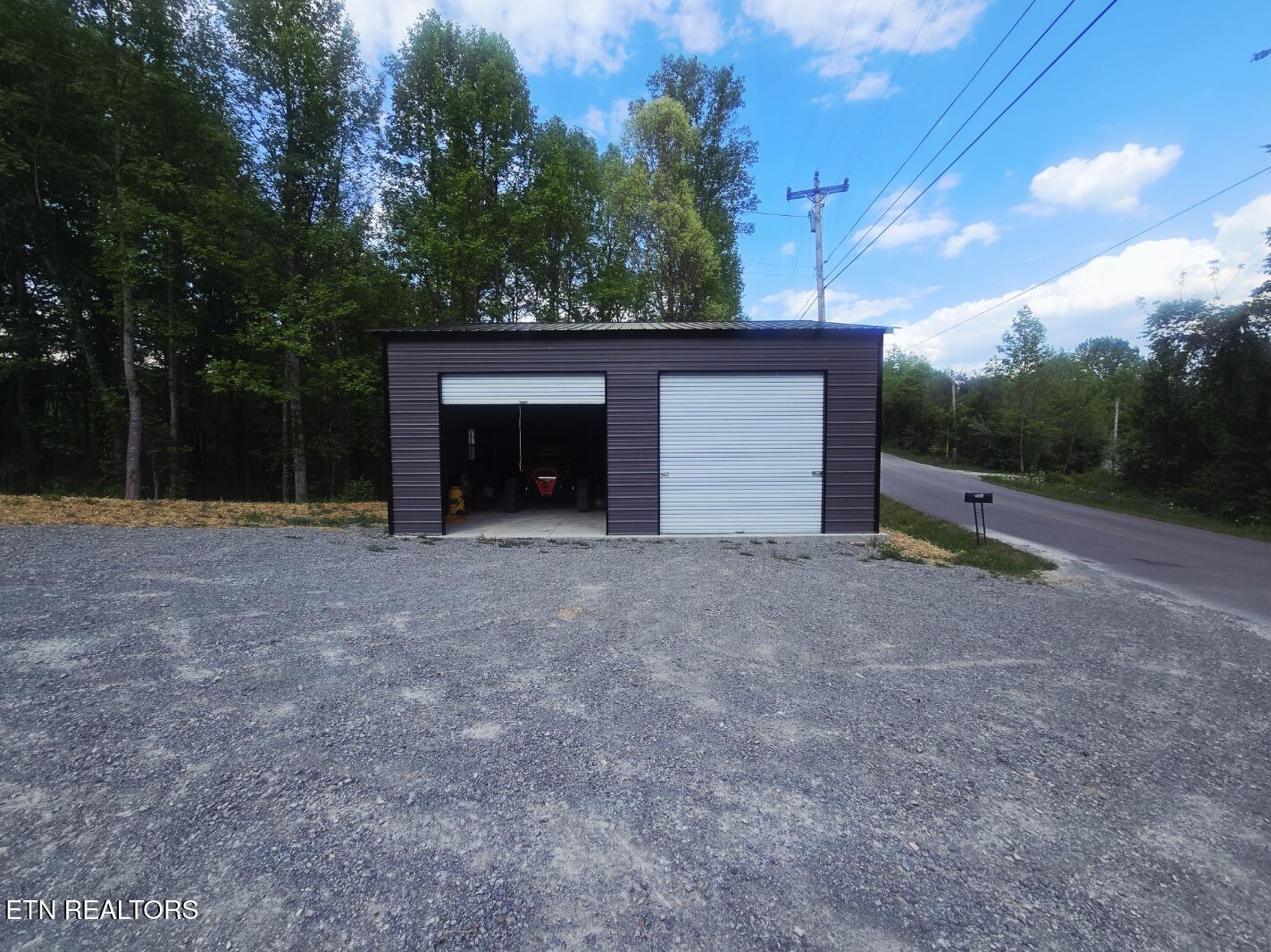 2500 Cherry Fork Road Helenwood TN 37755