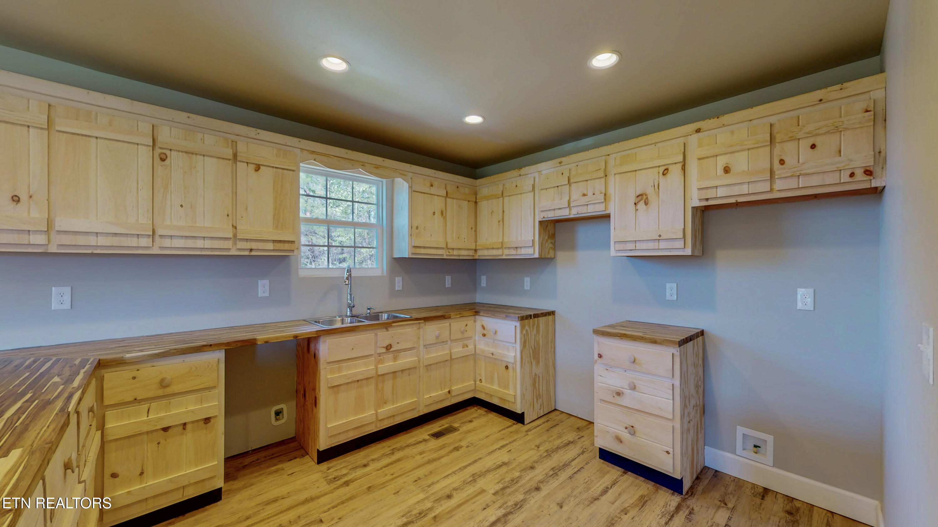 357 Jd Farm Road Tellico Plains TN 37385