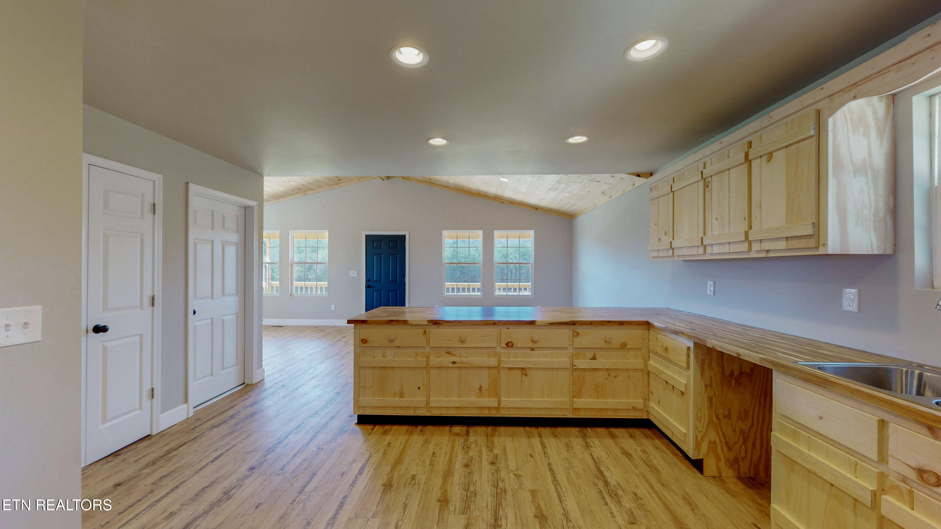 357 Jd Farm Road Tellico Plains TN 37385