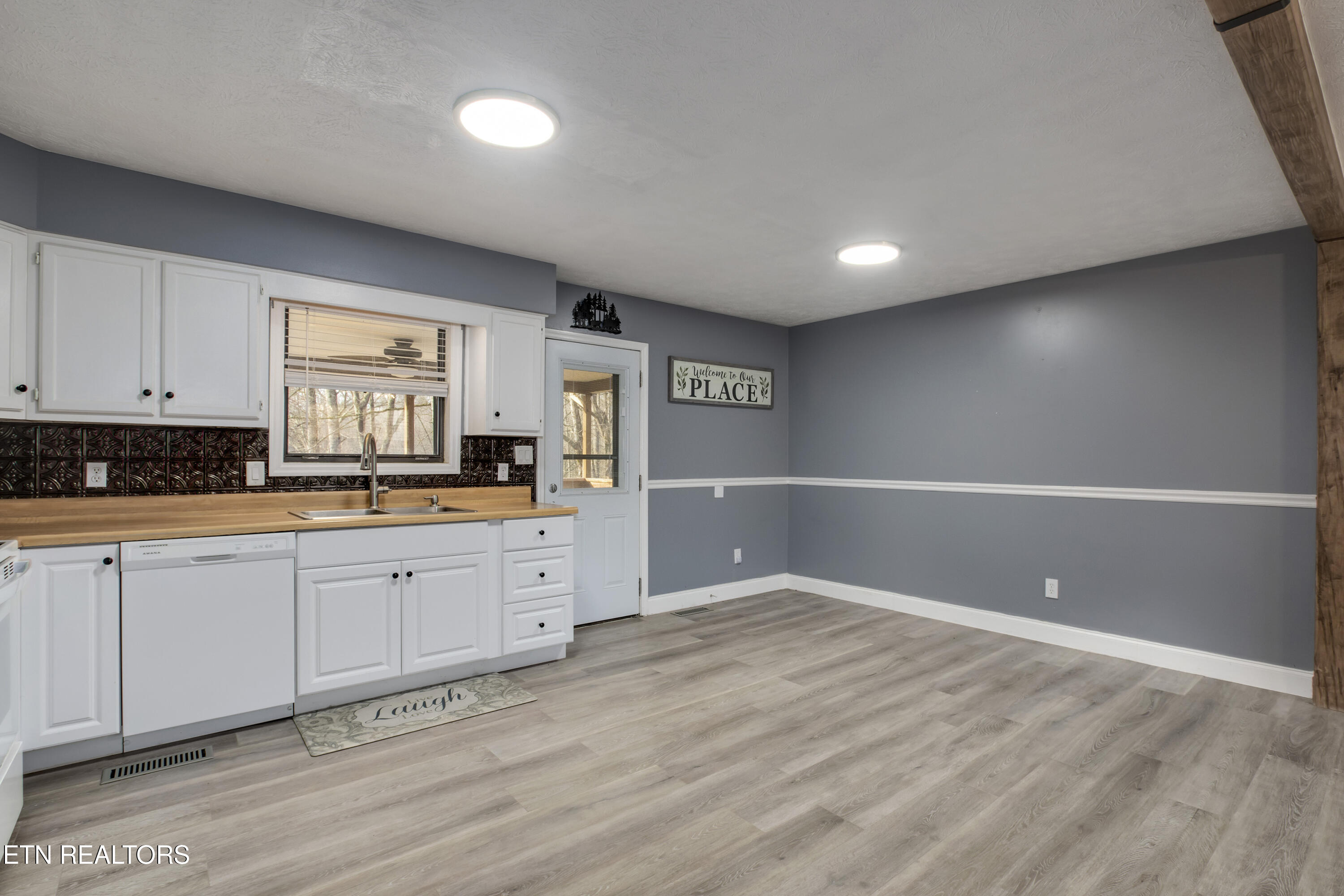 521 Sourdough Hollow Road Kodak TN 37764