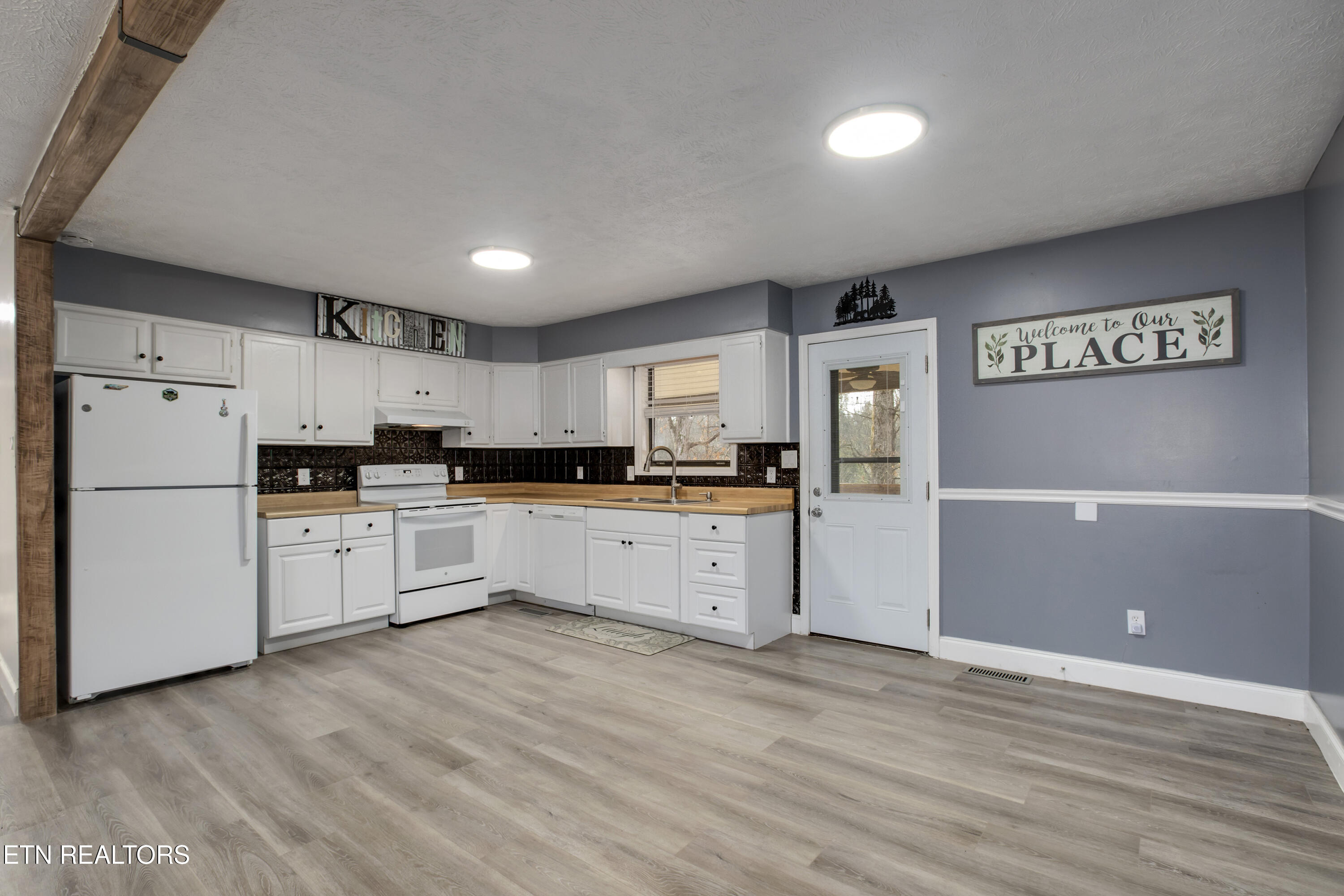 521 Sourdough Hollow Road Kodak TN 37764