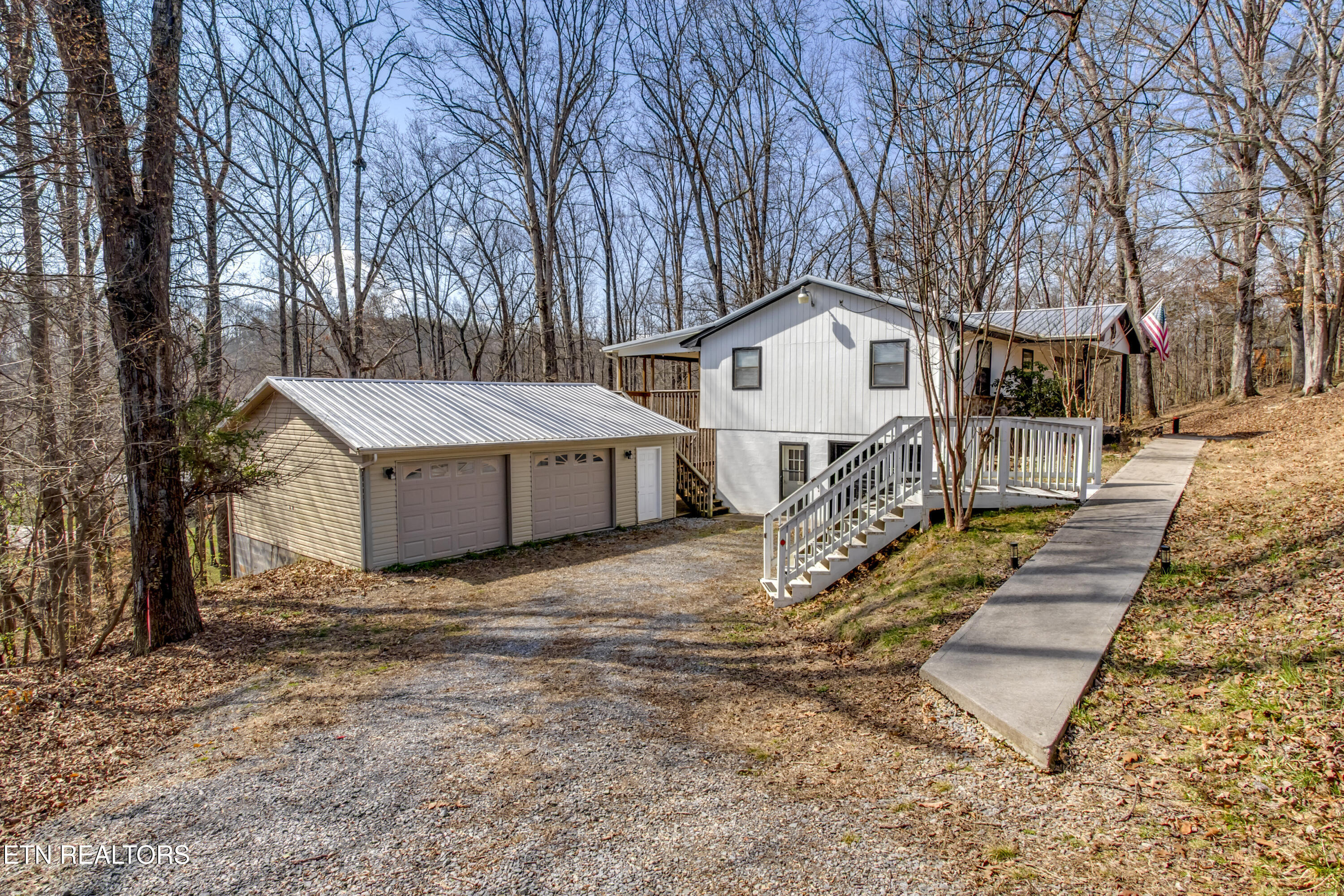 521 Sourdough Hollow Road Kodak TN 37764
