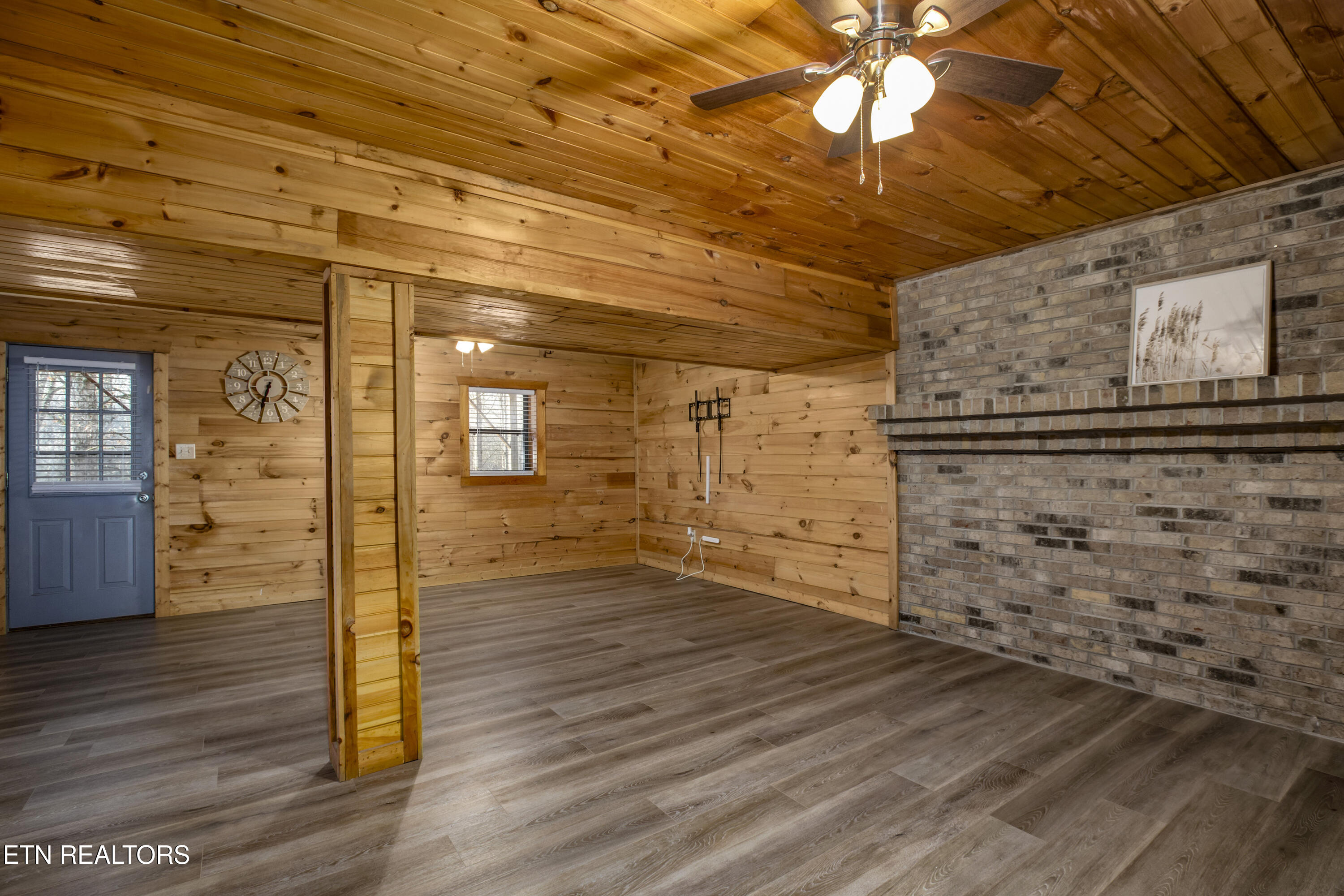 521 Sourdough Hollow Road Kodak TN 37764