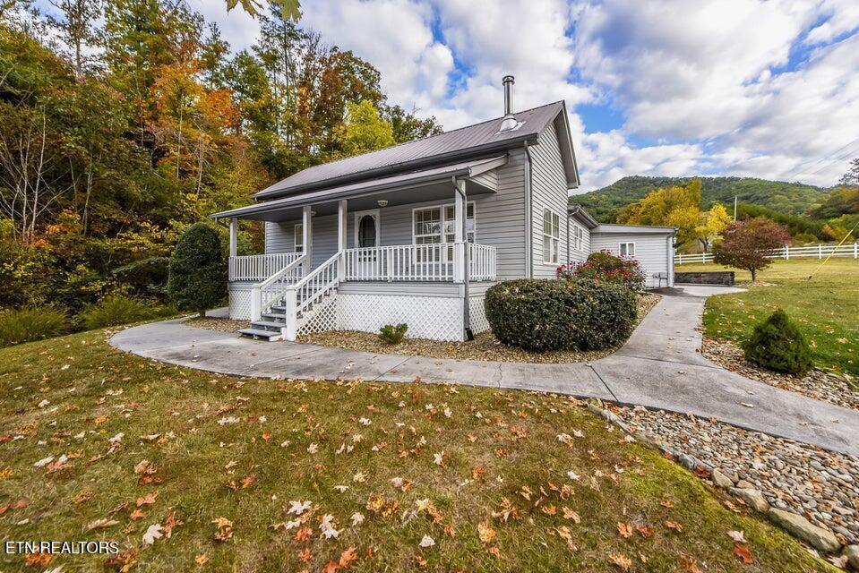 634 Old Cedar Creek Road Townsend TN 37882