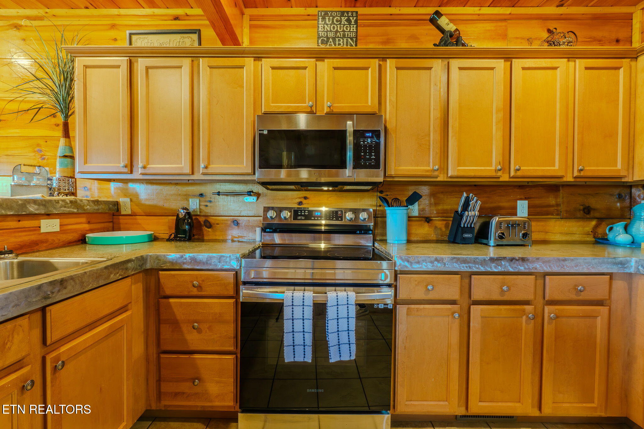 665 Stockton Drive Sevierville TN 37876