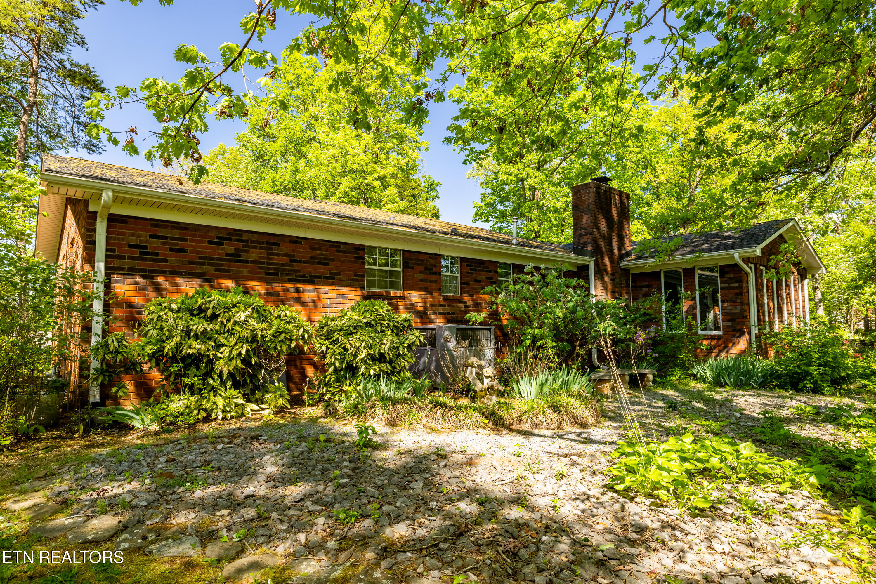 825 Greenwich Drive Maryville TN 37803