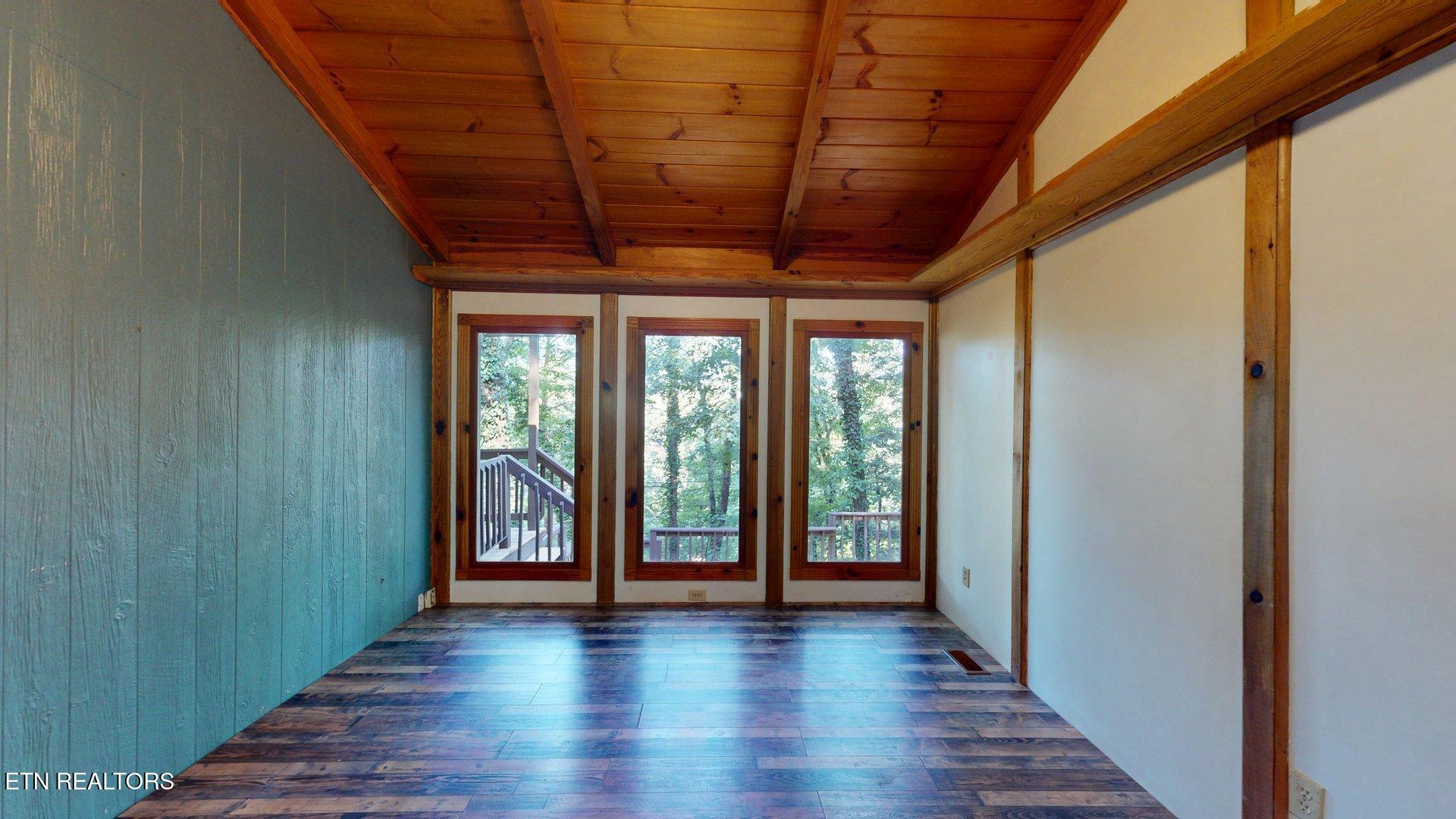 2817 Mountain View Circle Pigeon Forge TN 37862
