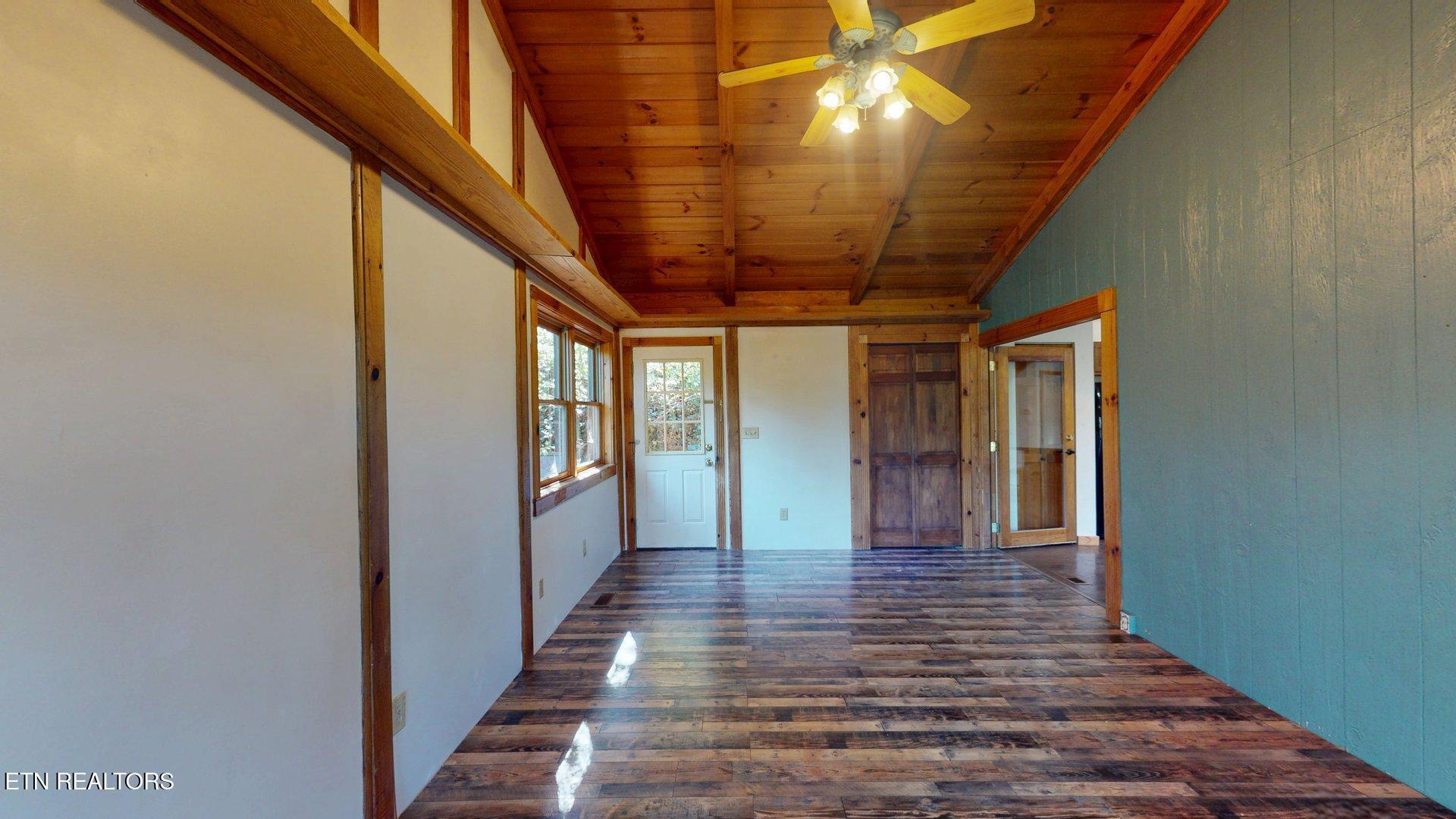 2817 Mountain View Circle Pigeon Forge TN 37862