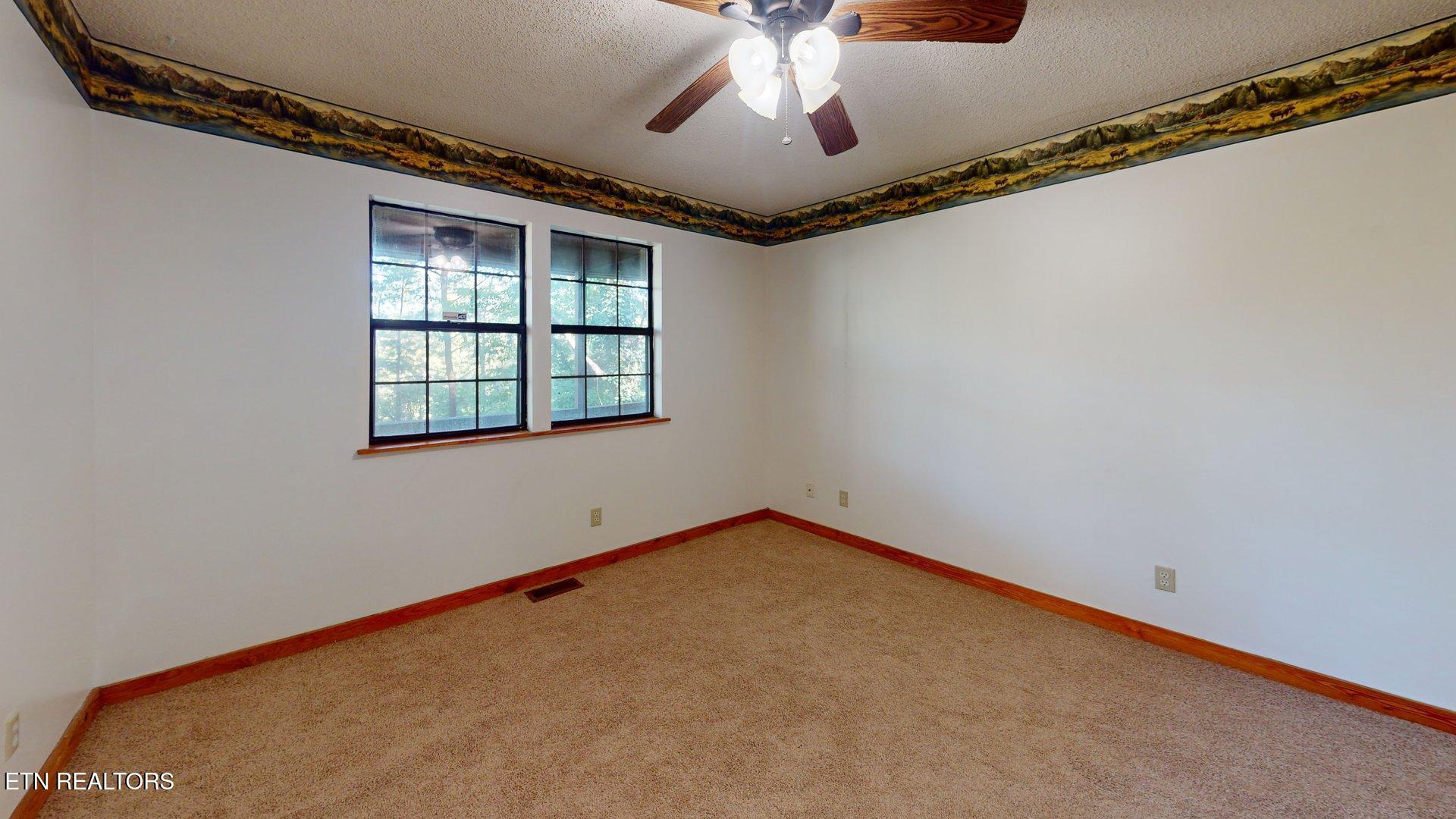 2817 Mountain View Circle Pigeon Forge TN 37862