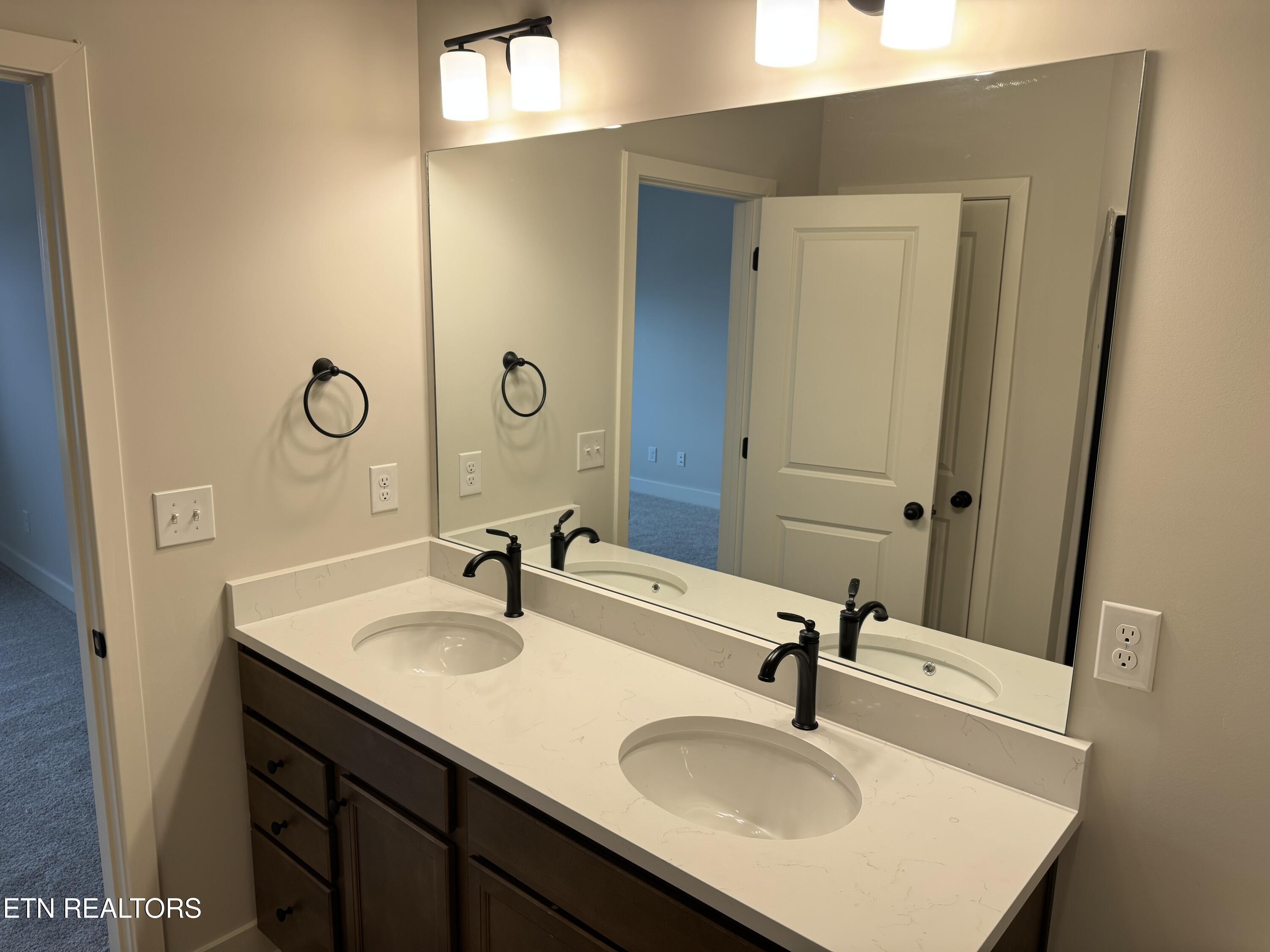 8984 Keenberg Lane Knoxville TN 37931