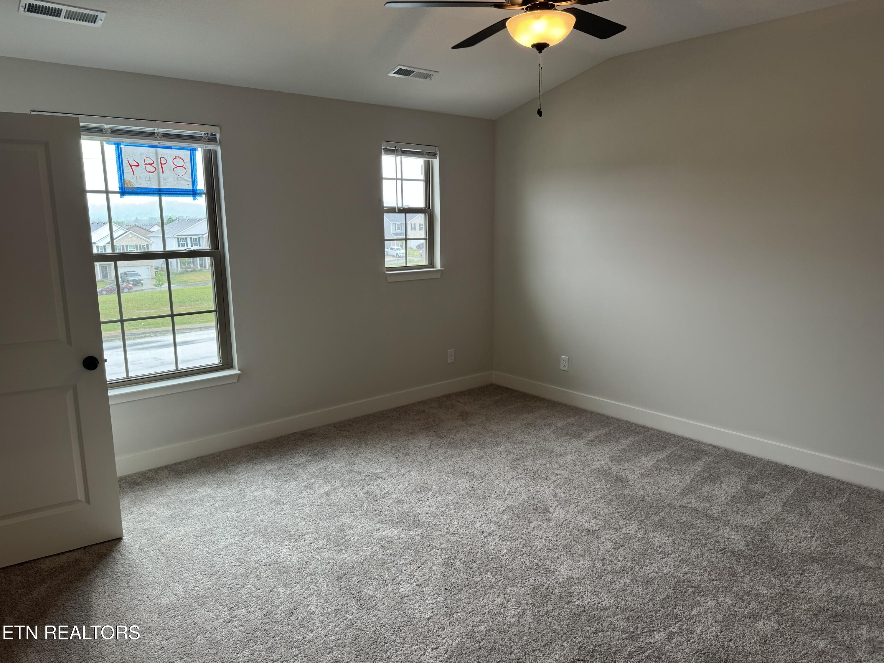 8984 Keenberg Lane Knoxville TN 37931