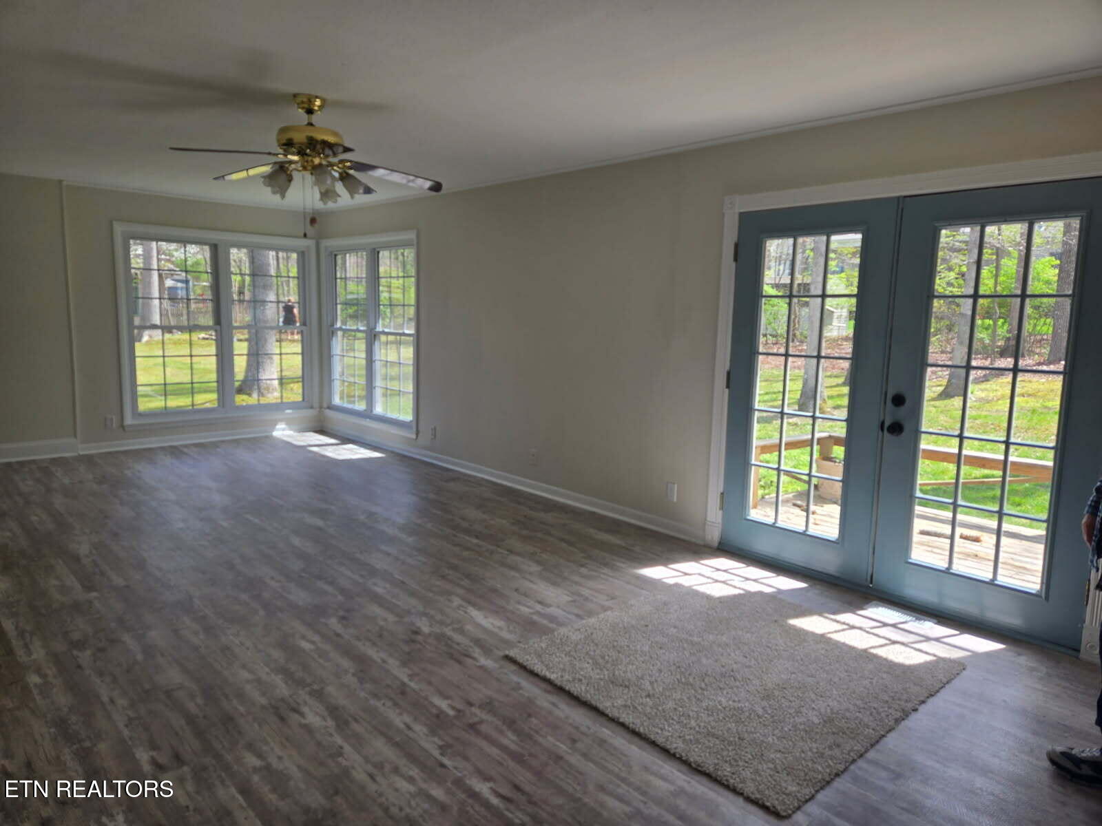 124 Lakeshire Drive Crossville TN 38558