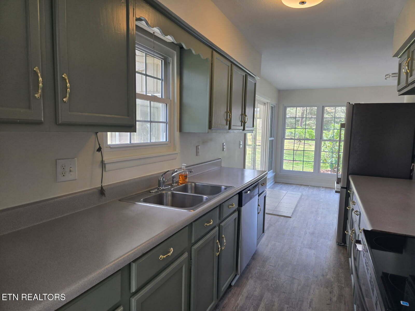 124 Lakeshire Drive Crossville TN 38558