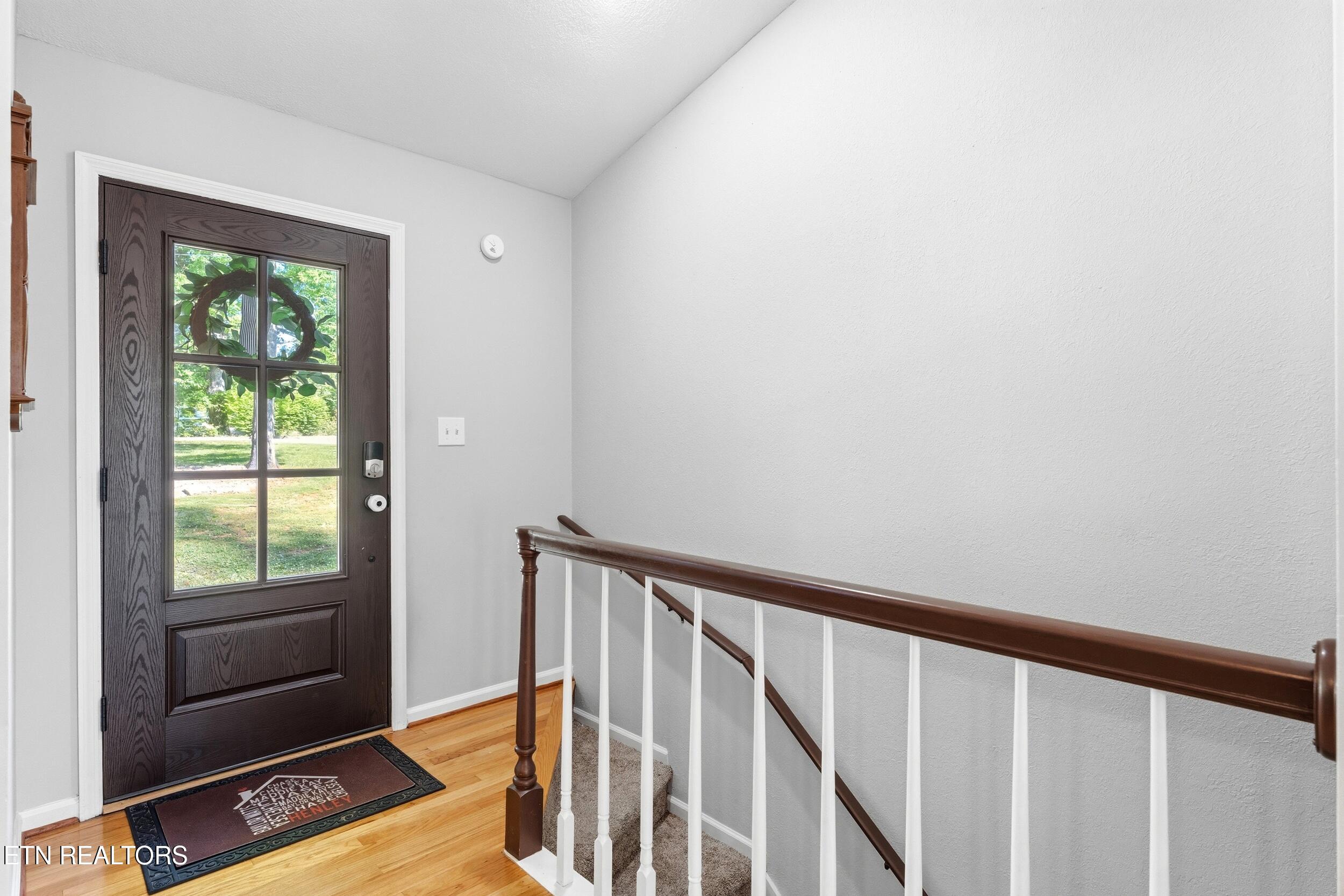 1502 Kathy Circle Kingston TN 37763
