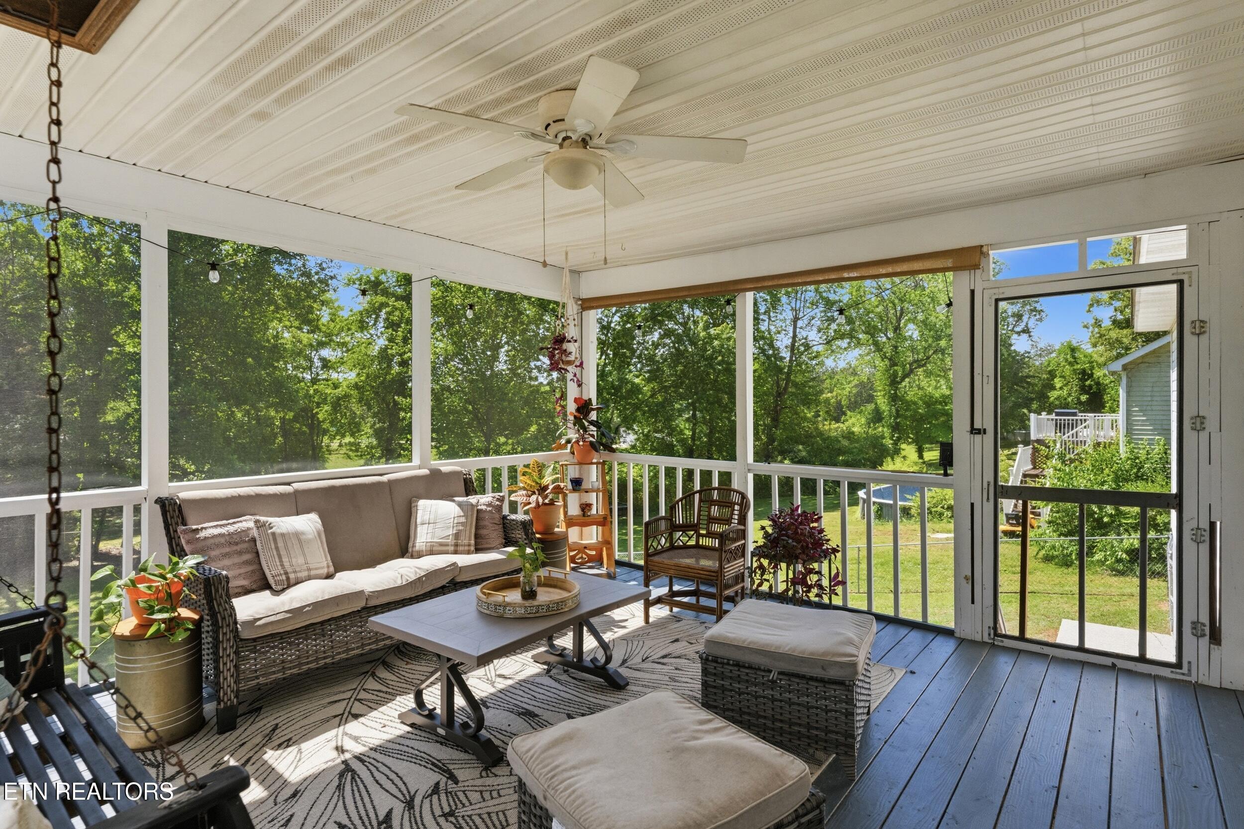 1502 Kathy Circle Kingston TN 37763