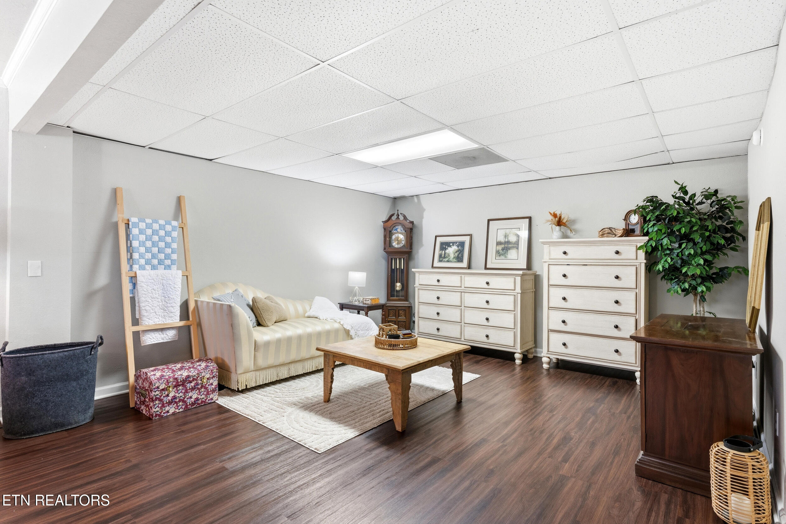 1502 Kathy Circle Kingston TN 37763