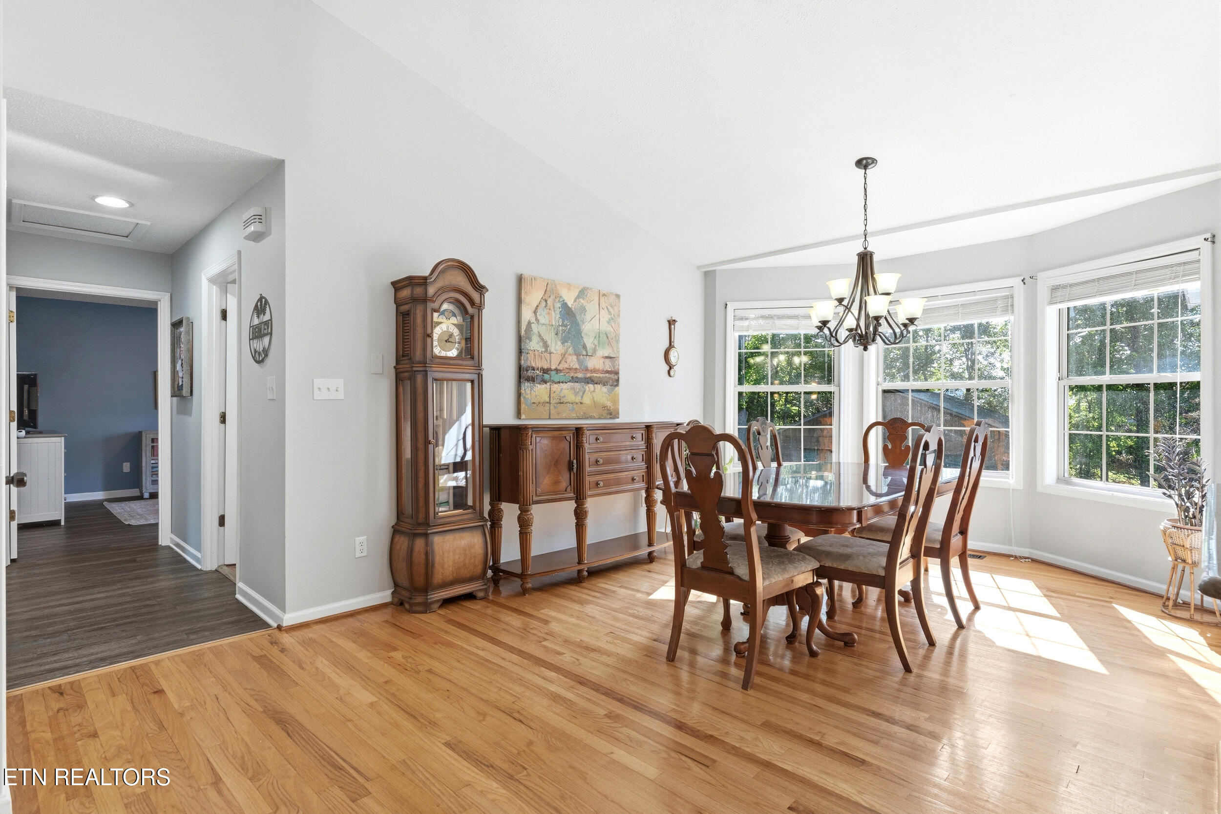 1502 Kathy Circle Kingston TN 37763