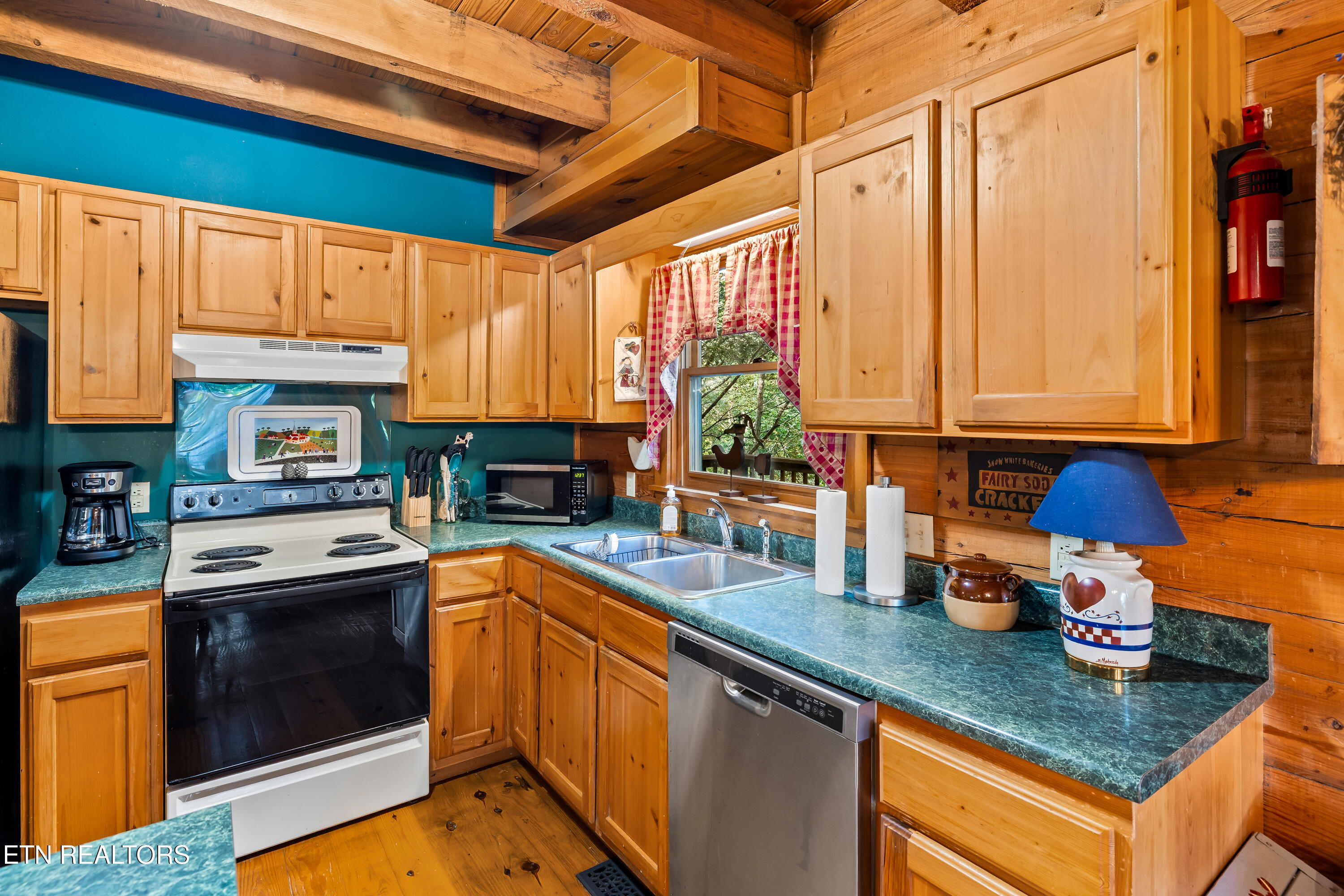 124 Cutter Gap Road Townsend TN 37882