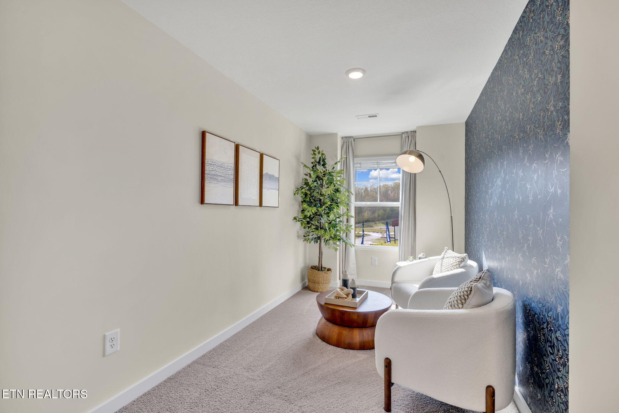 112 S Blissful Meadows Drive Harriman TN 37748