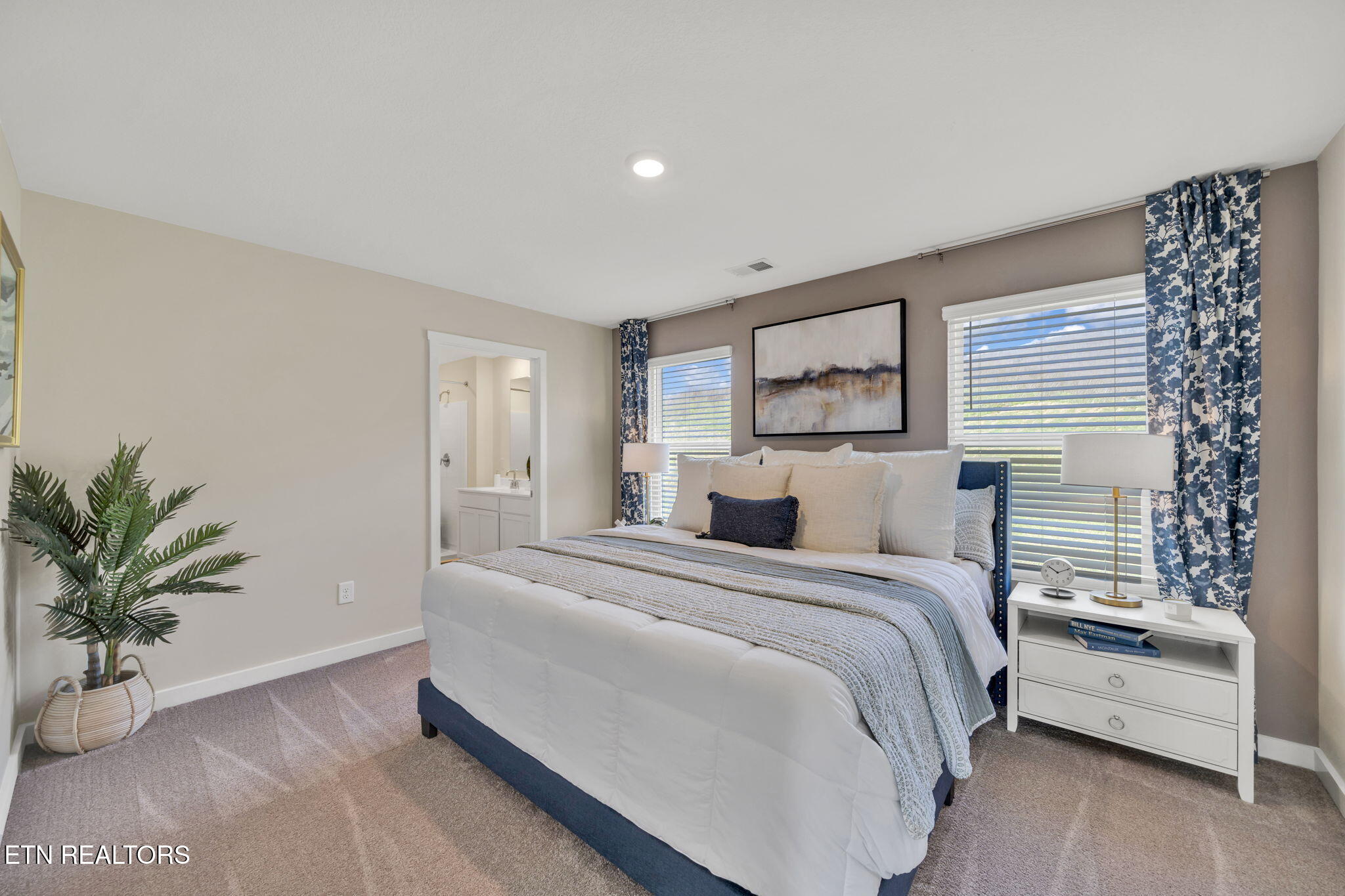 112 S Blissful Meadows Drive Harriman TN 37748