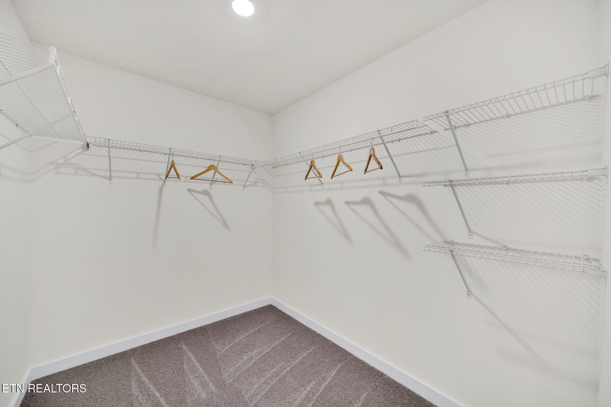 112 S Blissful Meadows Drive Harriman TN 37748