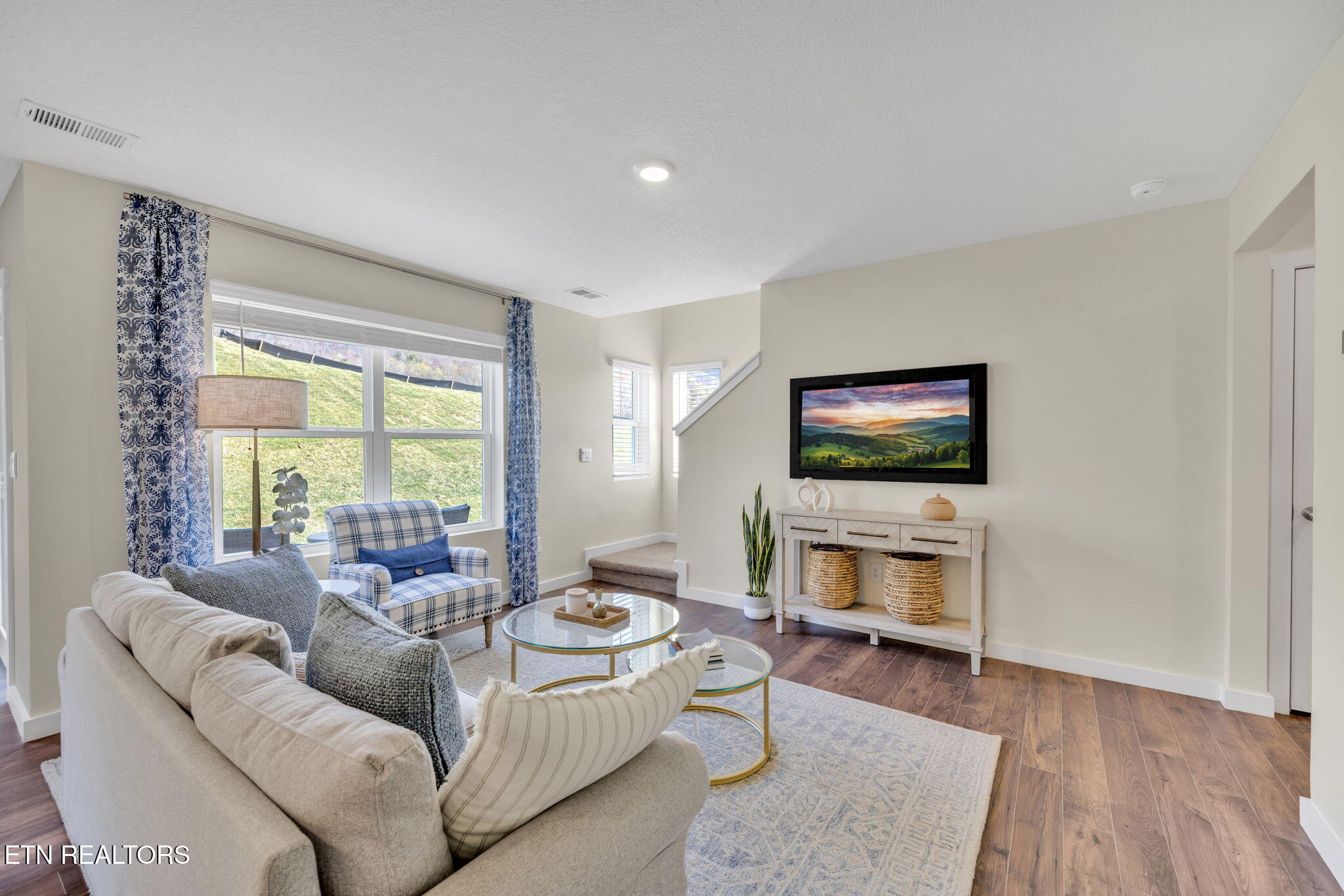112 S Blissful Meadows Drive Harriman TN 37748