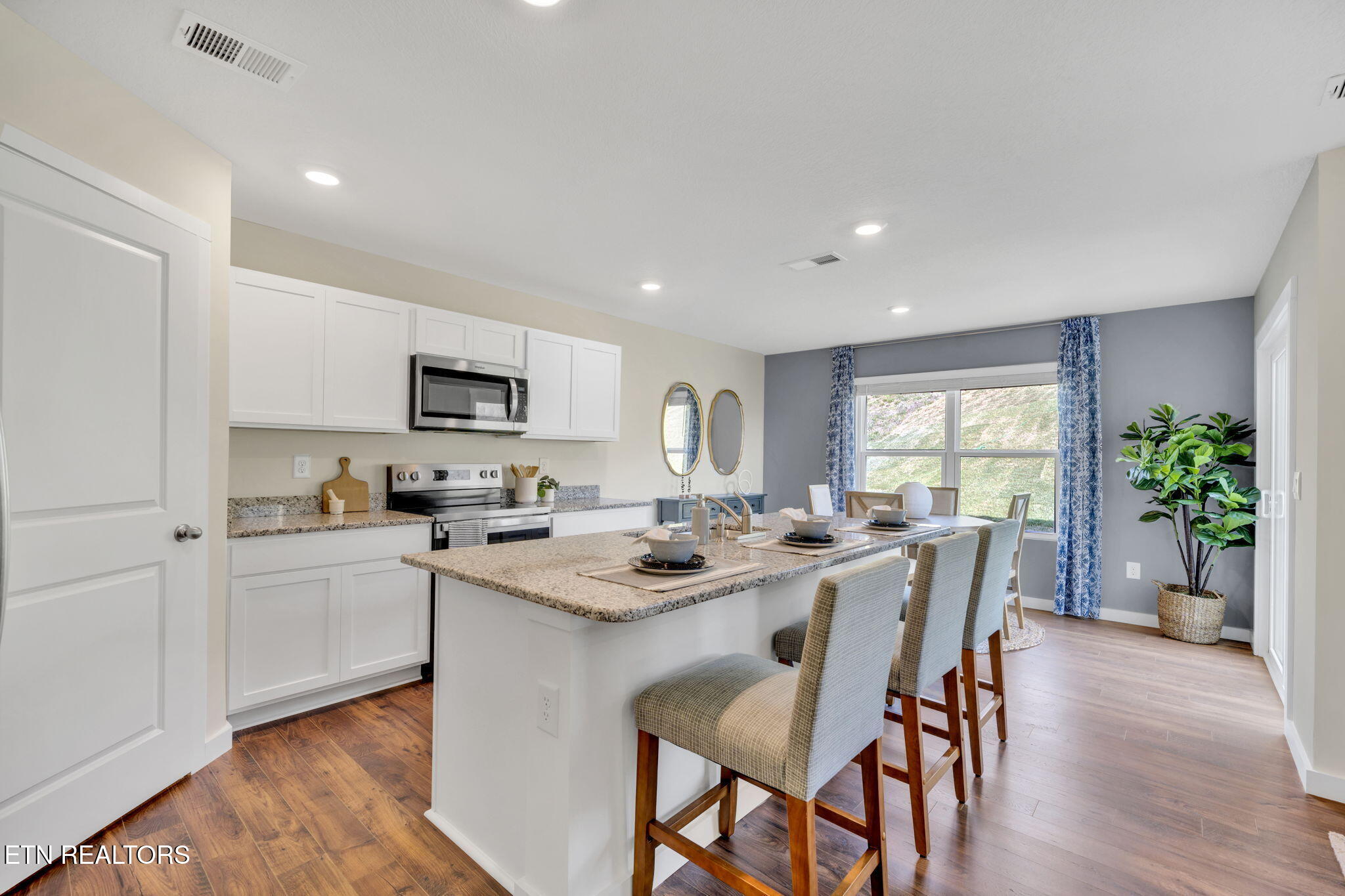 112 S Blissful Meadows Drive Harriman TN 37748