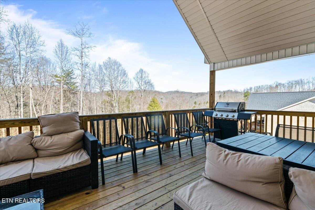 113 Pool Drive Lafollette TN 37766