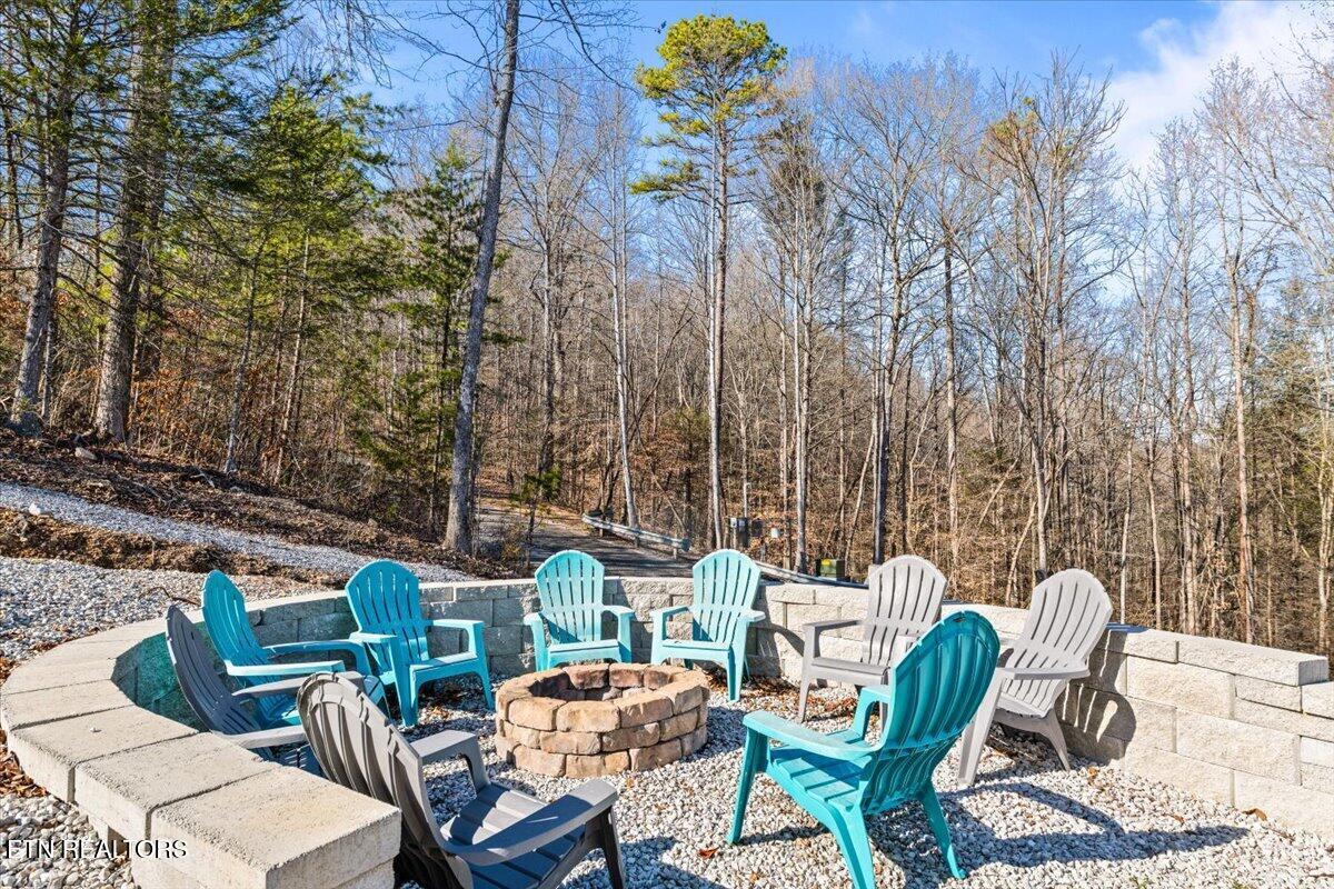 113 Pool Drive Lafollette TN 37766