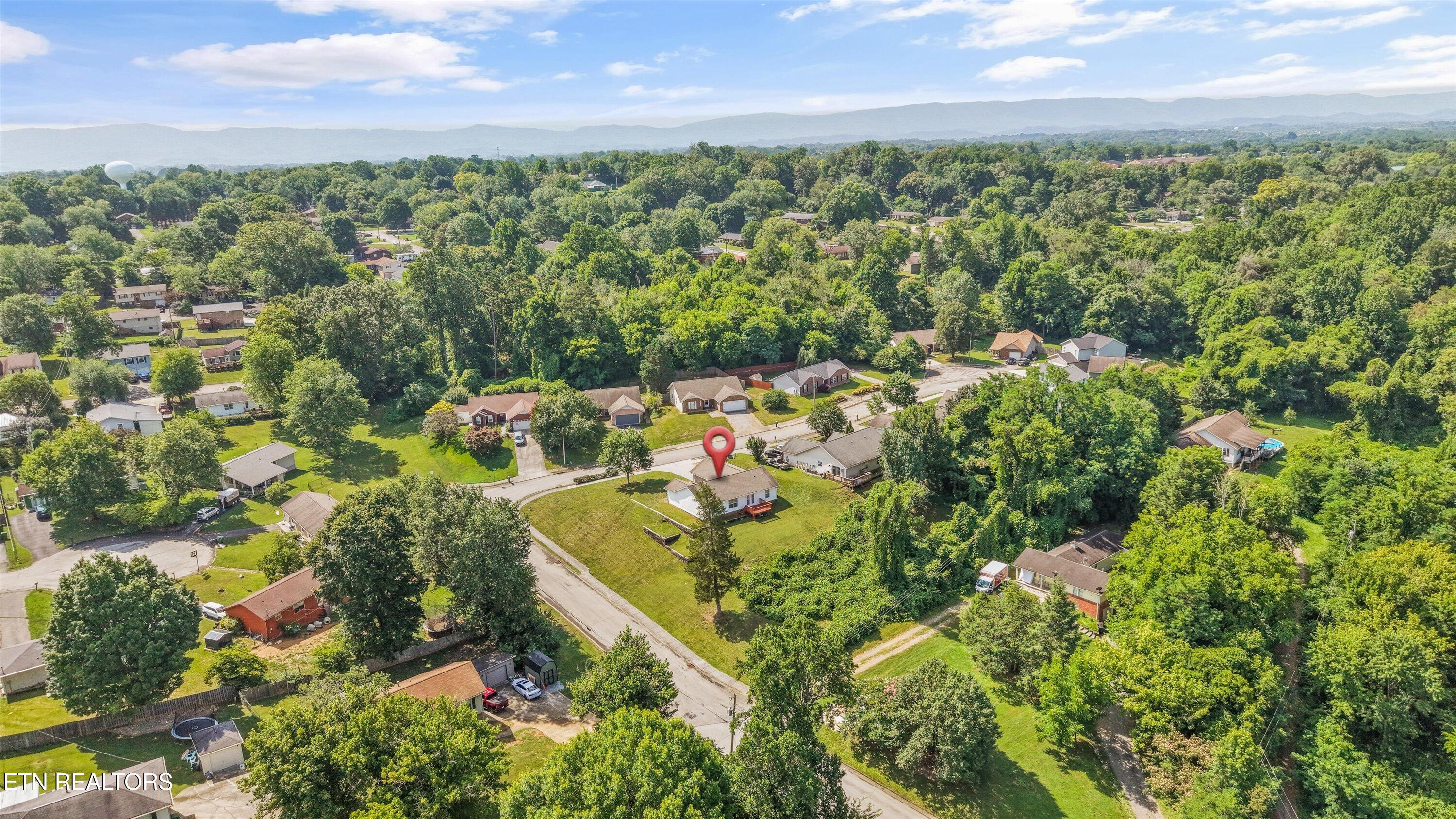 703 Shane Drive Maryville TN 37804