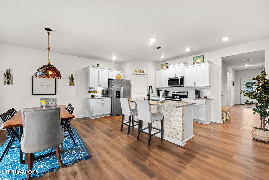 240 Cedar Park Drive Loudon TN 37774