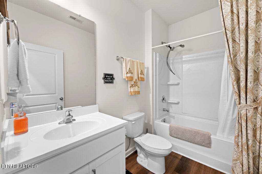 240 Cedar Park Drive Loudon TN 37774