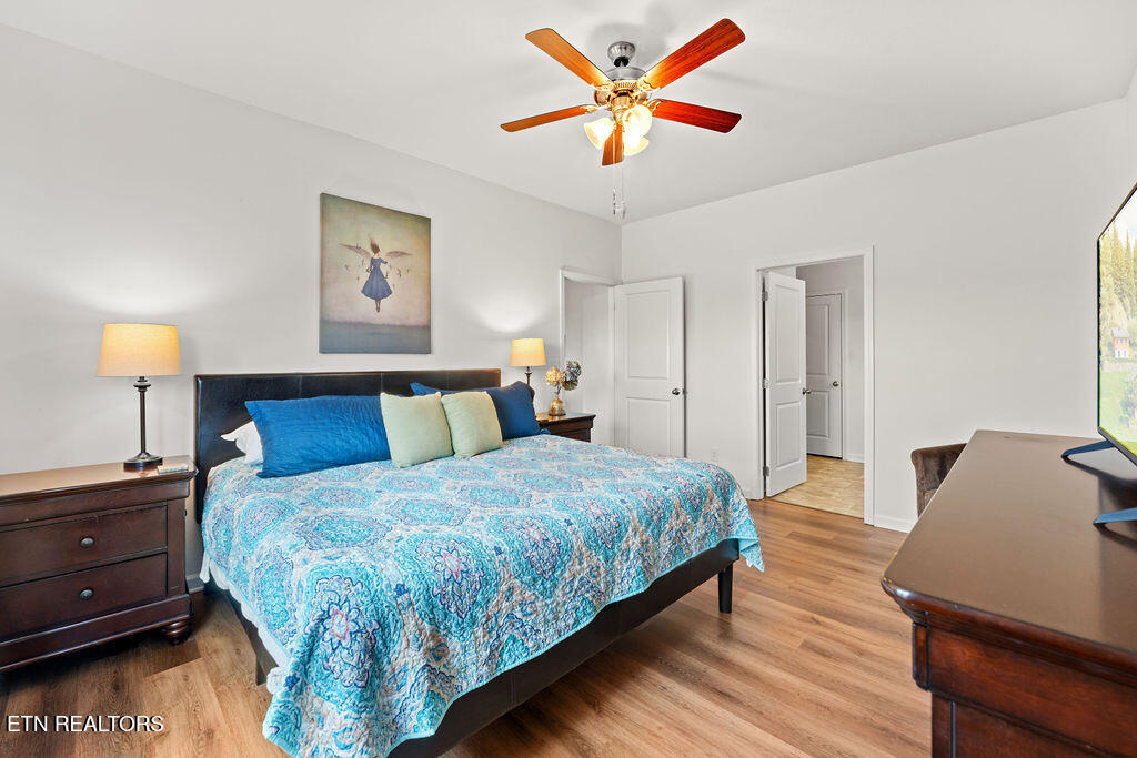 240 Cedar Park Drive Loudon TN 37774