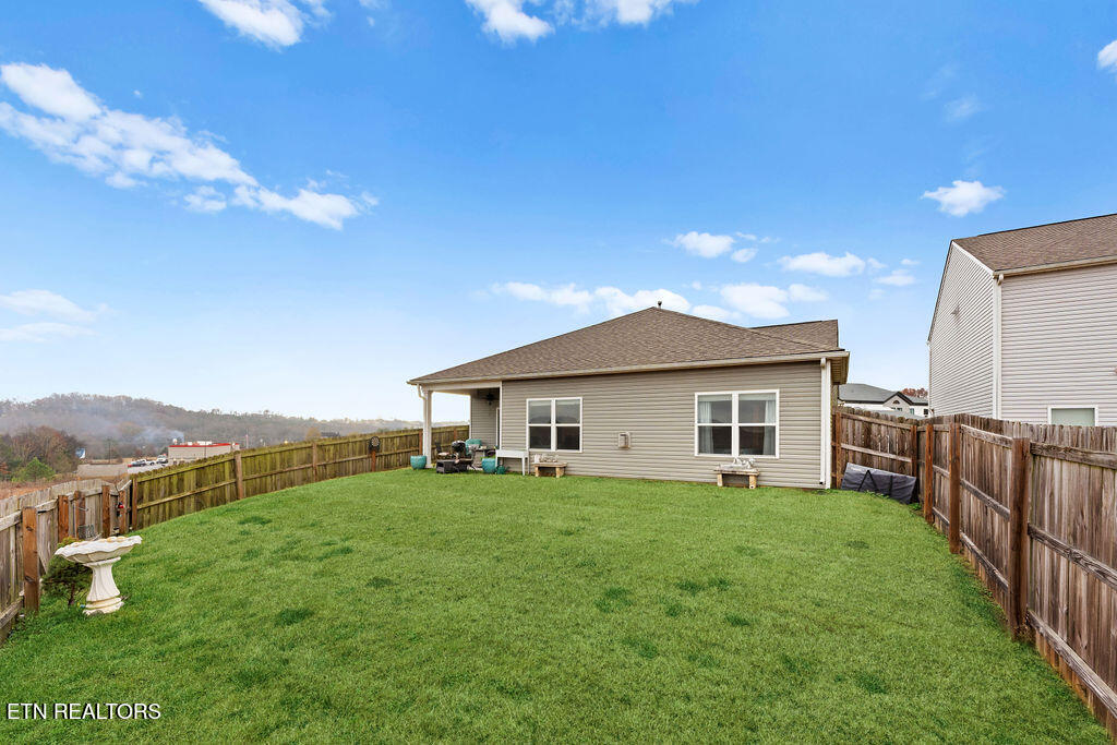 240 Cedar Park Drive Loudon TN 37774
