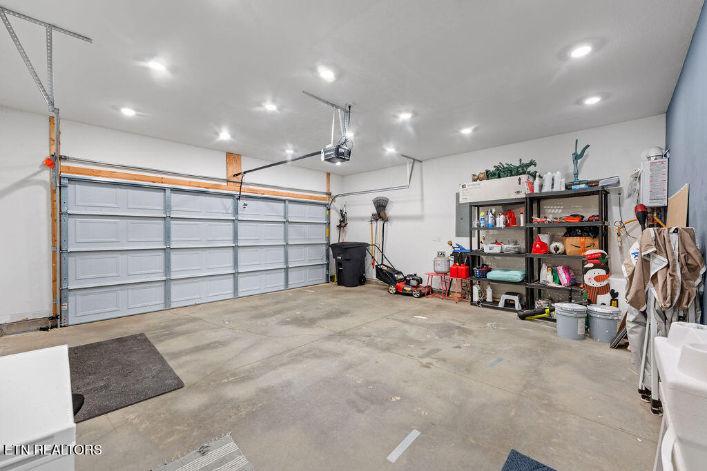 240 Cedar Park Drive Loudon TN 37774