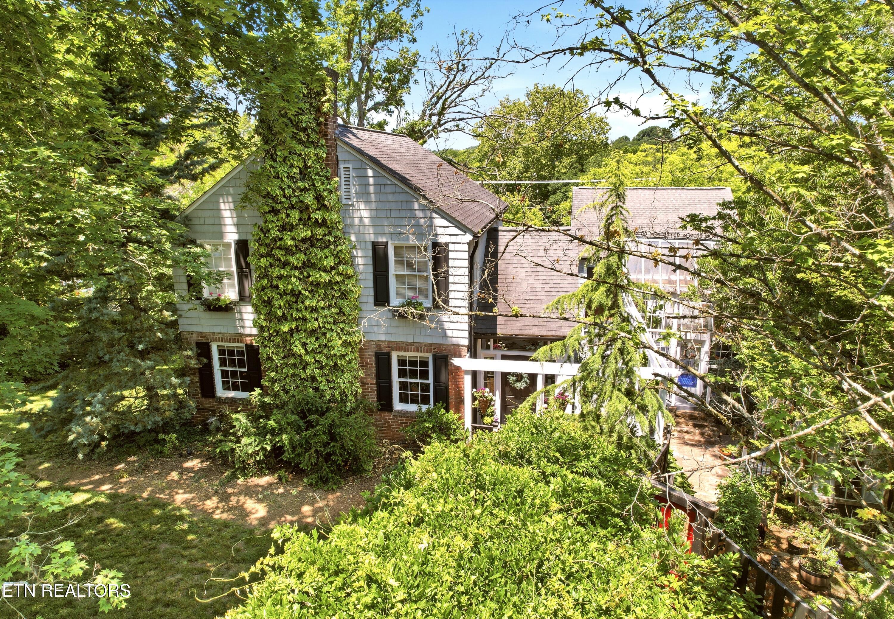 225 Ailsie Drive Knoxville TN 37920