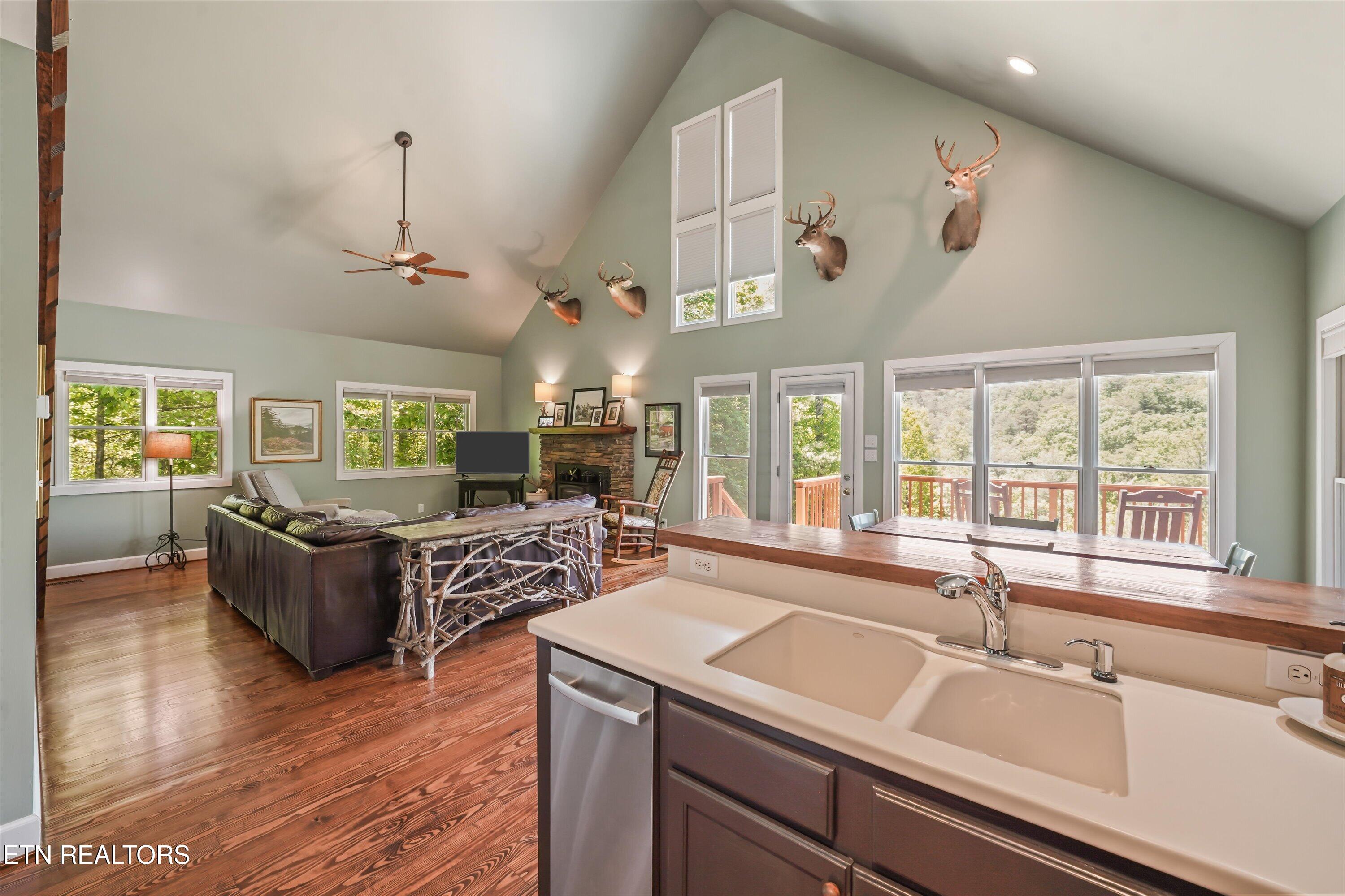 2122 Dove Ridge Lane Walland TN 37886
