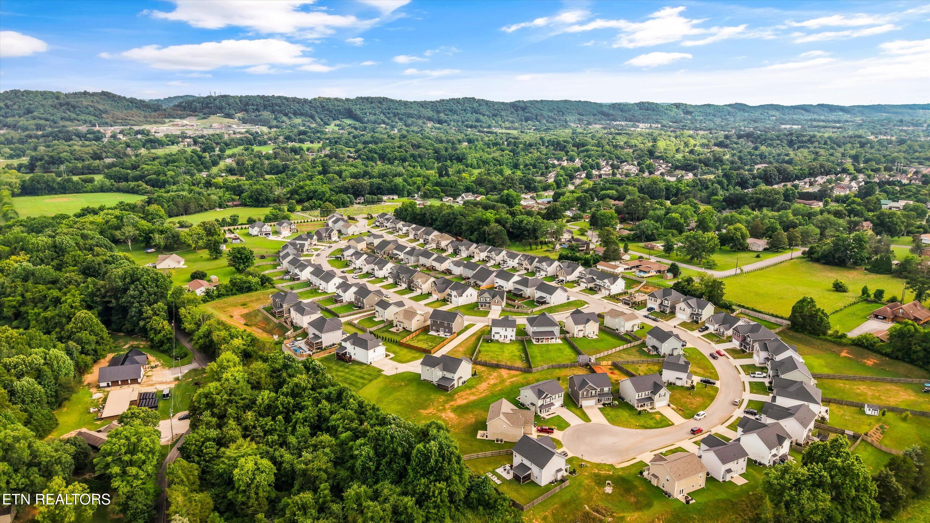 6008 Honeycrisp Road Knoxville TN 37931