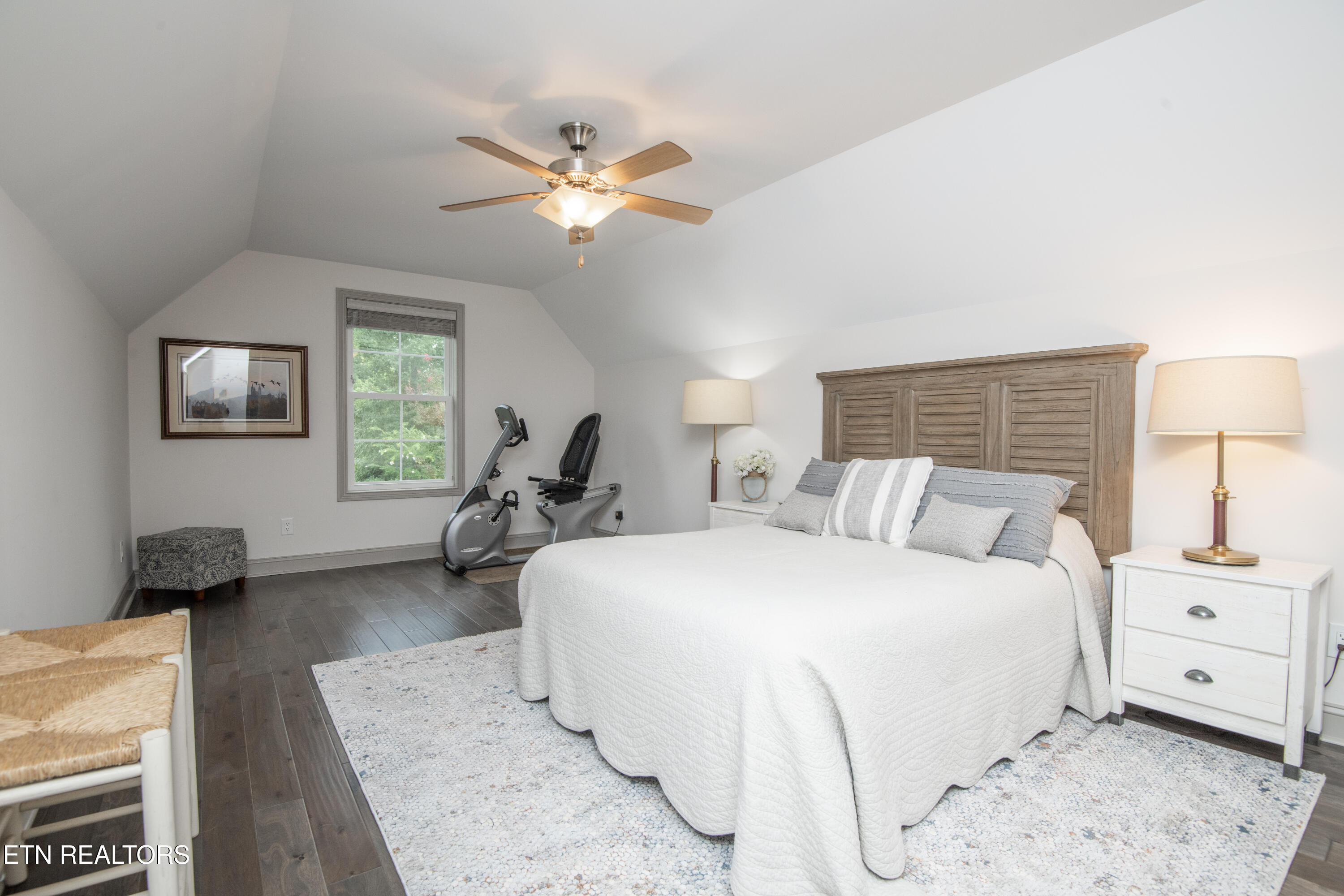 213 Osage Drive Loudon TN 37774