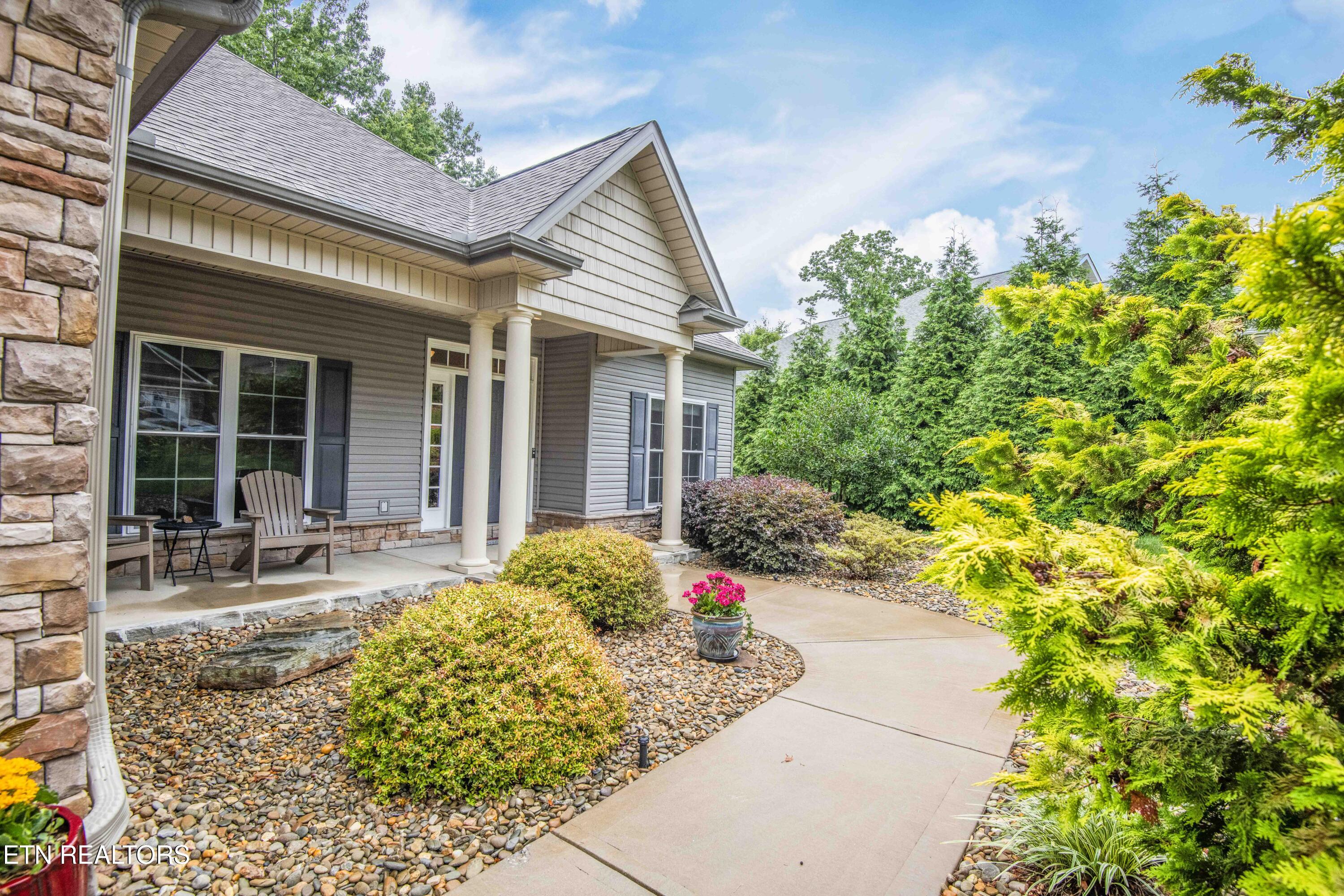 213 Osage Drive Loudon TN 37774