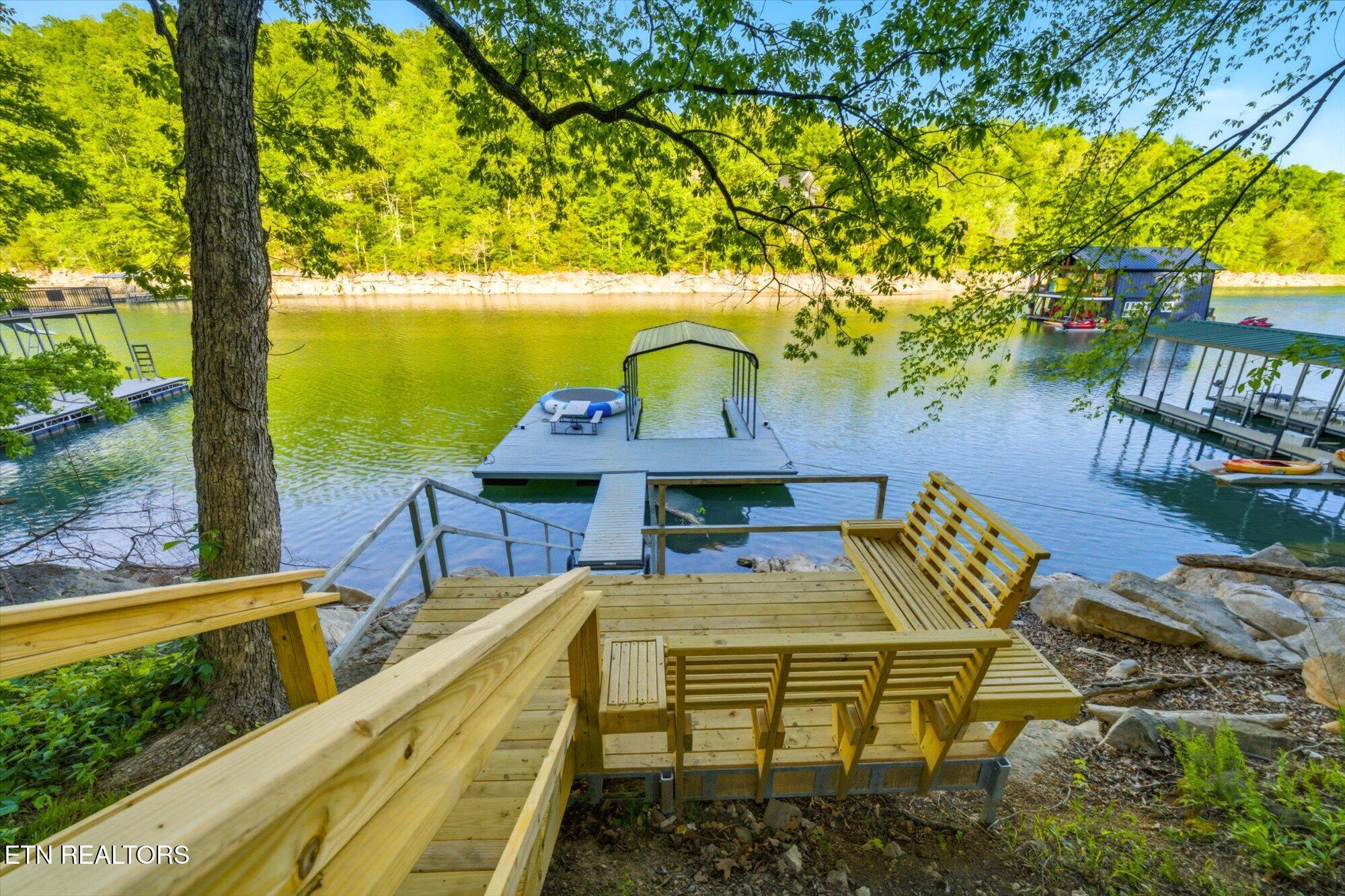 123 Flat Lake Circle Speedwell TN 37870