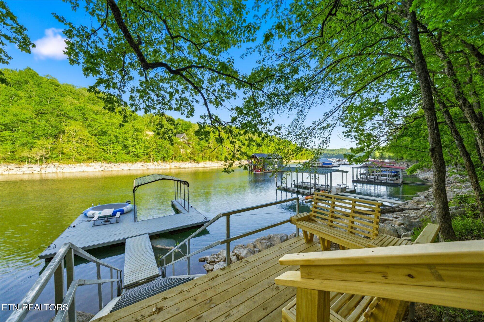 123 Flat Lake Circle Speedwell TN 37870